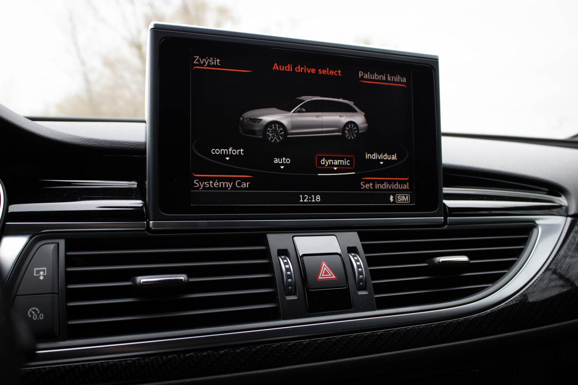 2016 AUDI RS6 Perf., biela kombi, 167 550 km