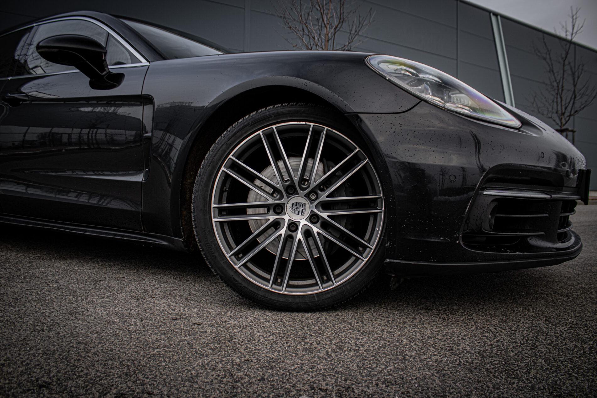 2016 Porsche Panamera 4S Diesel, čierna, 257 613 km