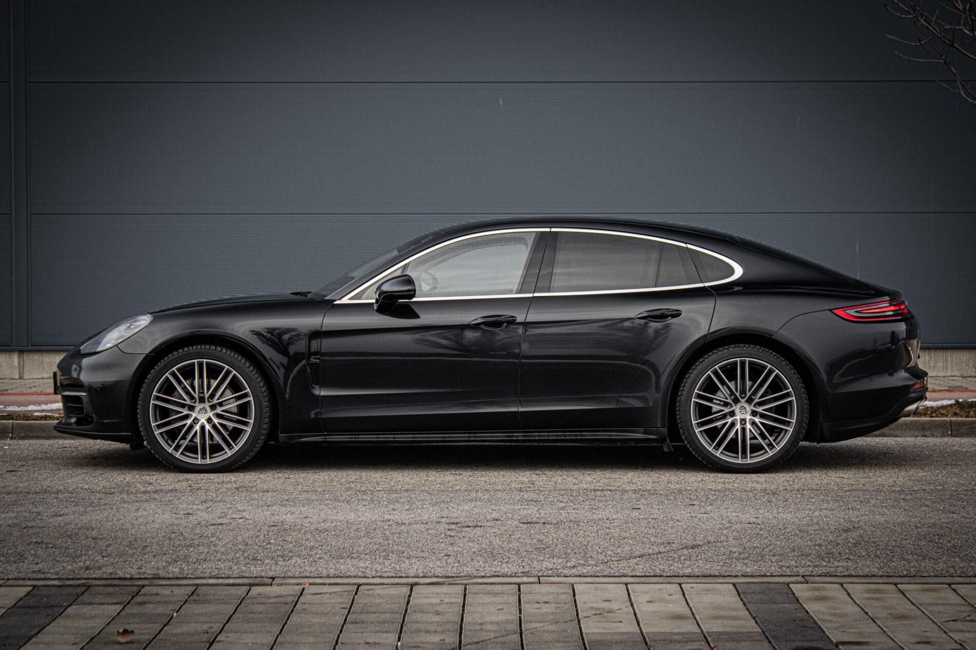 2016 Porsche Panamera 4S Diesel, čierna, 257 613 km