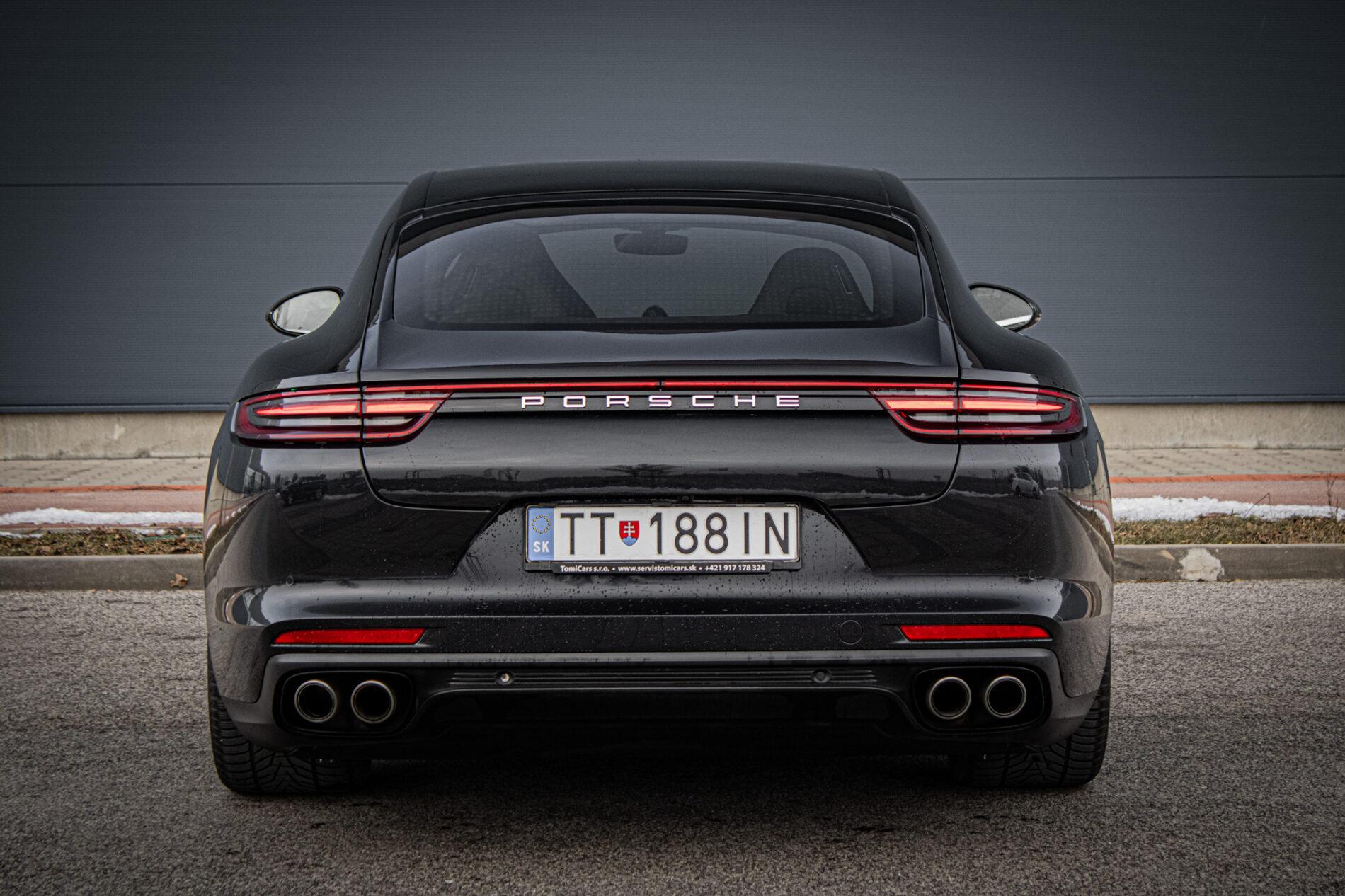 2016 Porsche Panamera 4S Diesel, čierna, 257 613 km