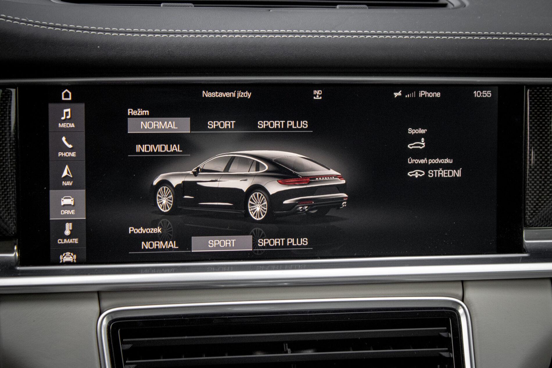 2016 Porsche Panamera 4S Diesel, čierna, 257 613 km
