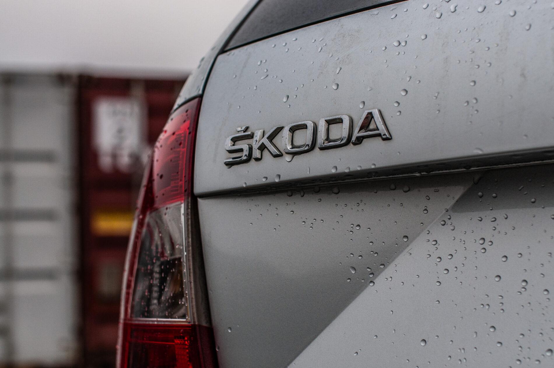 2015 Skoda Octavia RS, strieborná kombi, 240 701 km