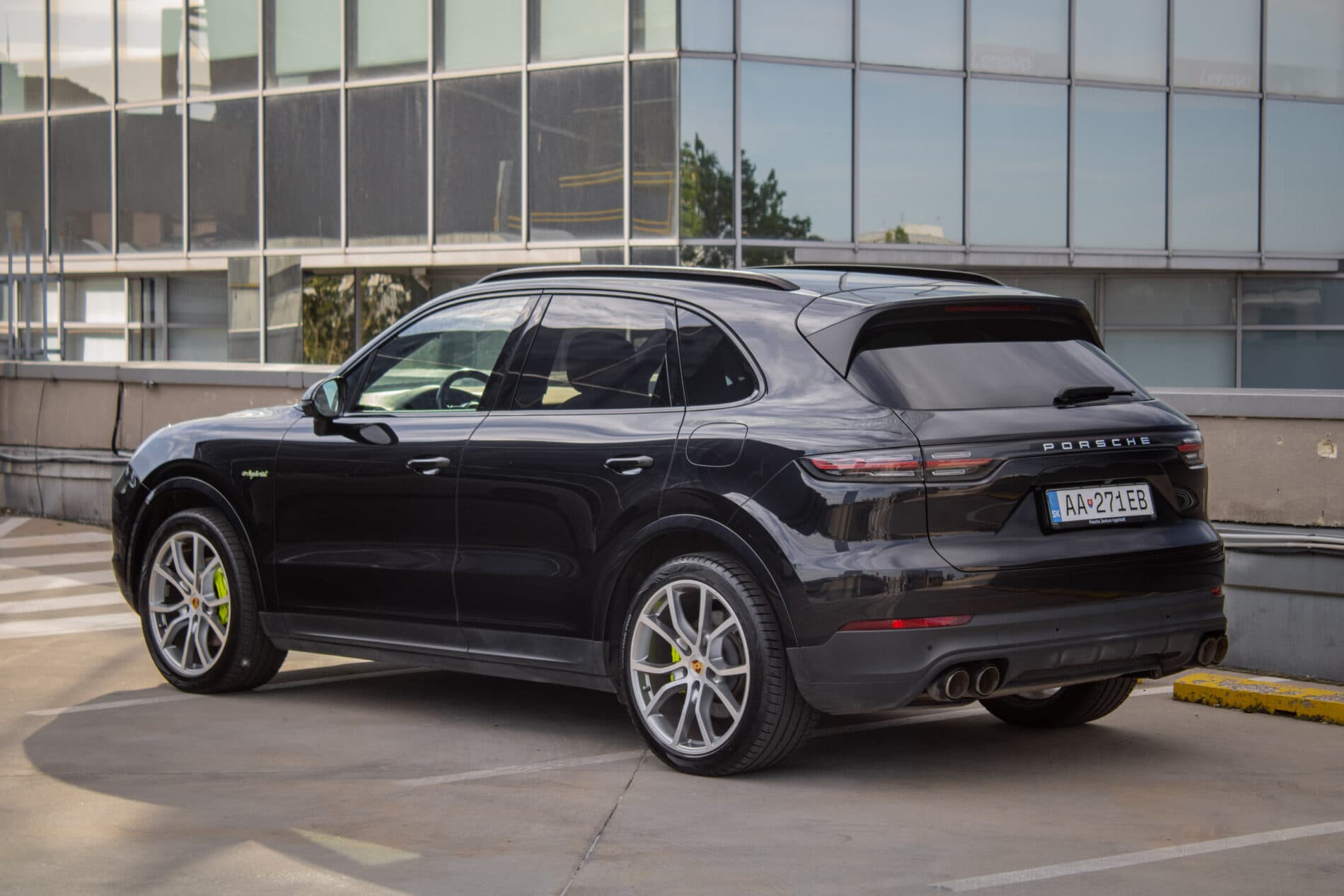 2019 Porsche Cayenne, čierna suv, 81 072 km