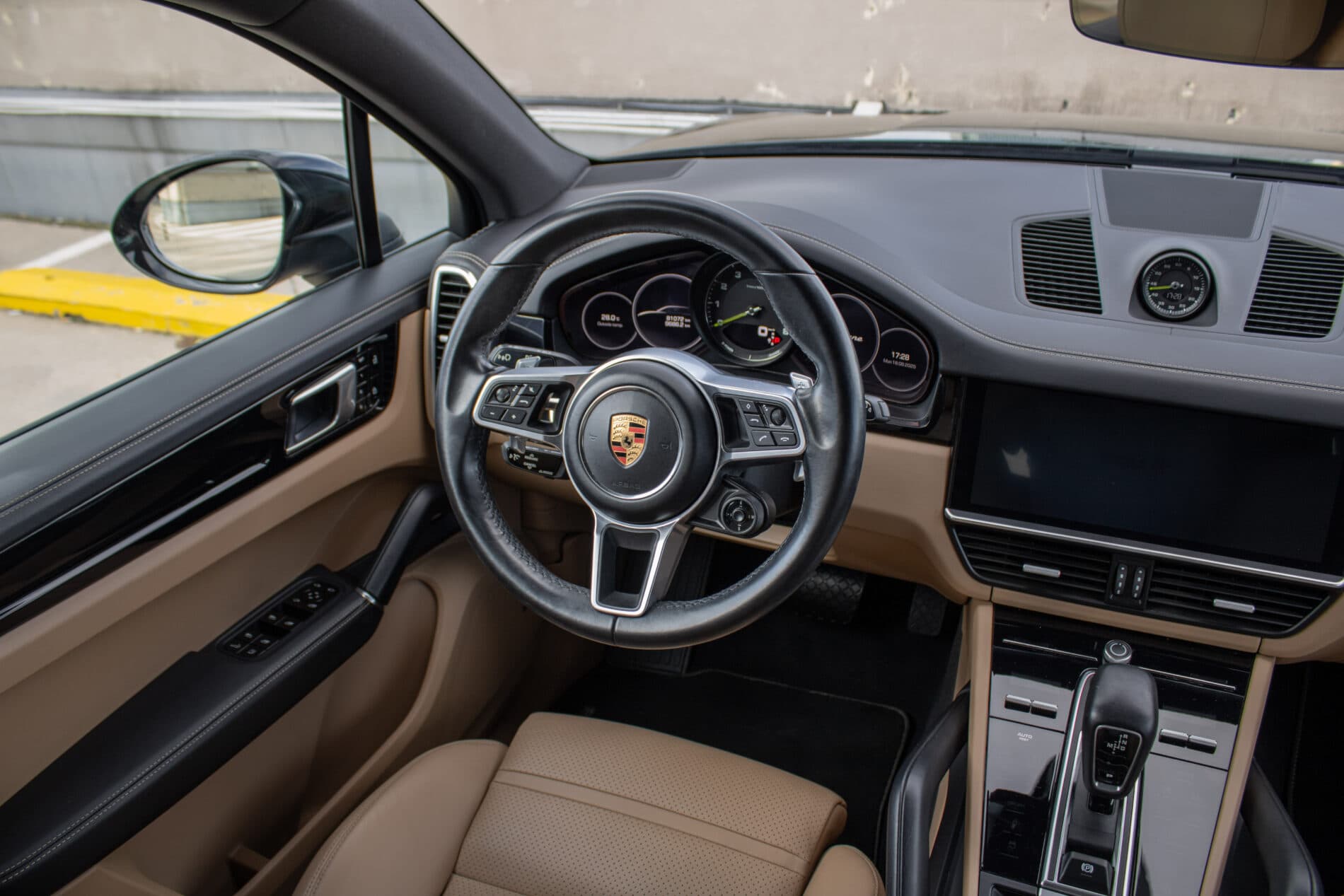 2019 Porsche Cayenne, čierna suv, 81 072 km