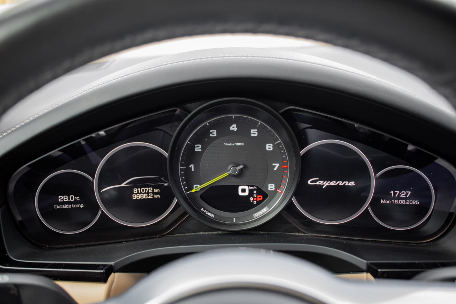 2019 Porsche Cayenne, čierna suv, 81 072 km