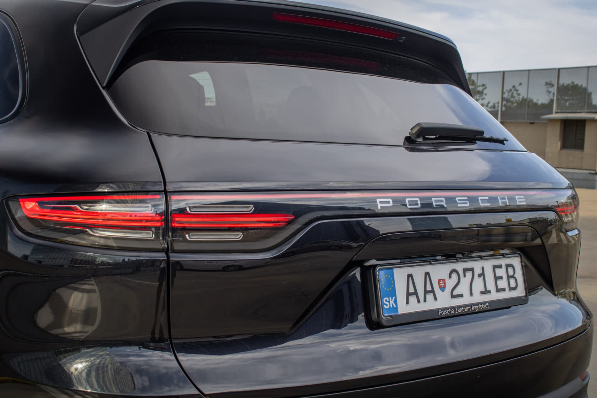 2019 Porsche Cayenne, čierna suv, 81 072 km