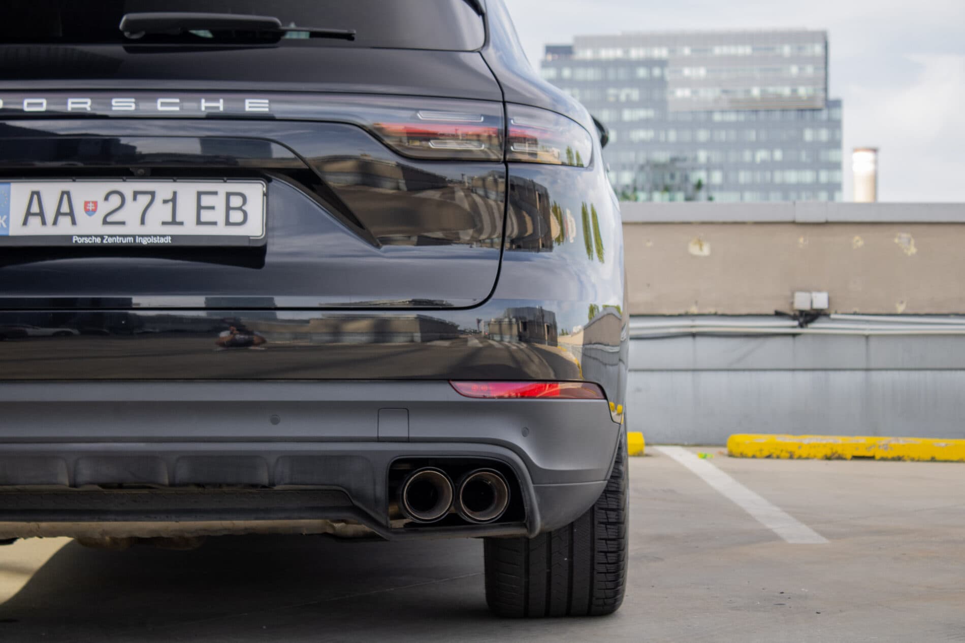 2019 Porsche Cayenne, čierna suv, 81 072 km