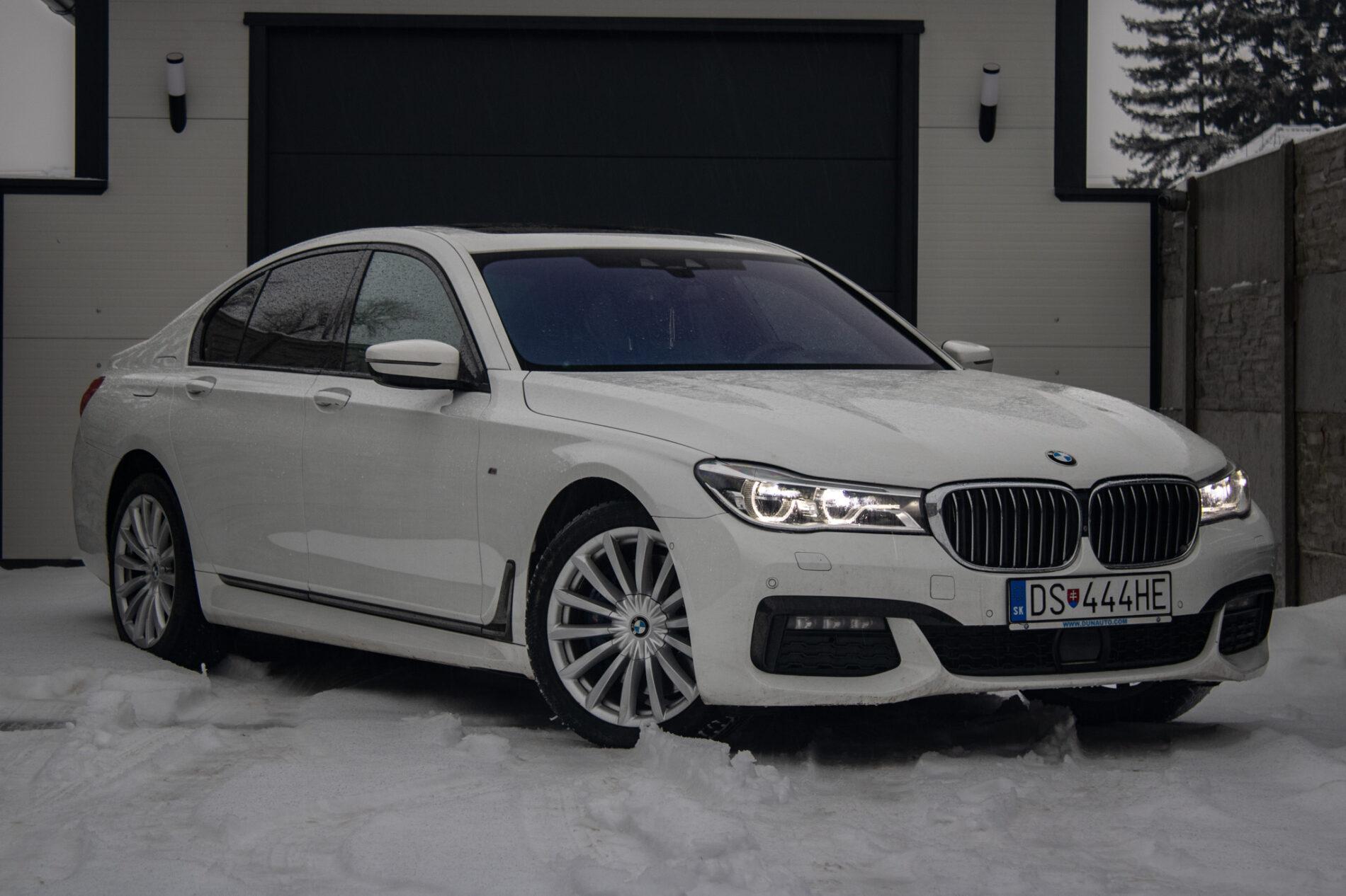 2018 BMW 740d, biela sedan, 208 000 km