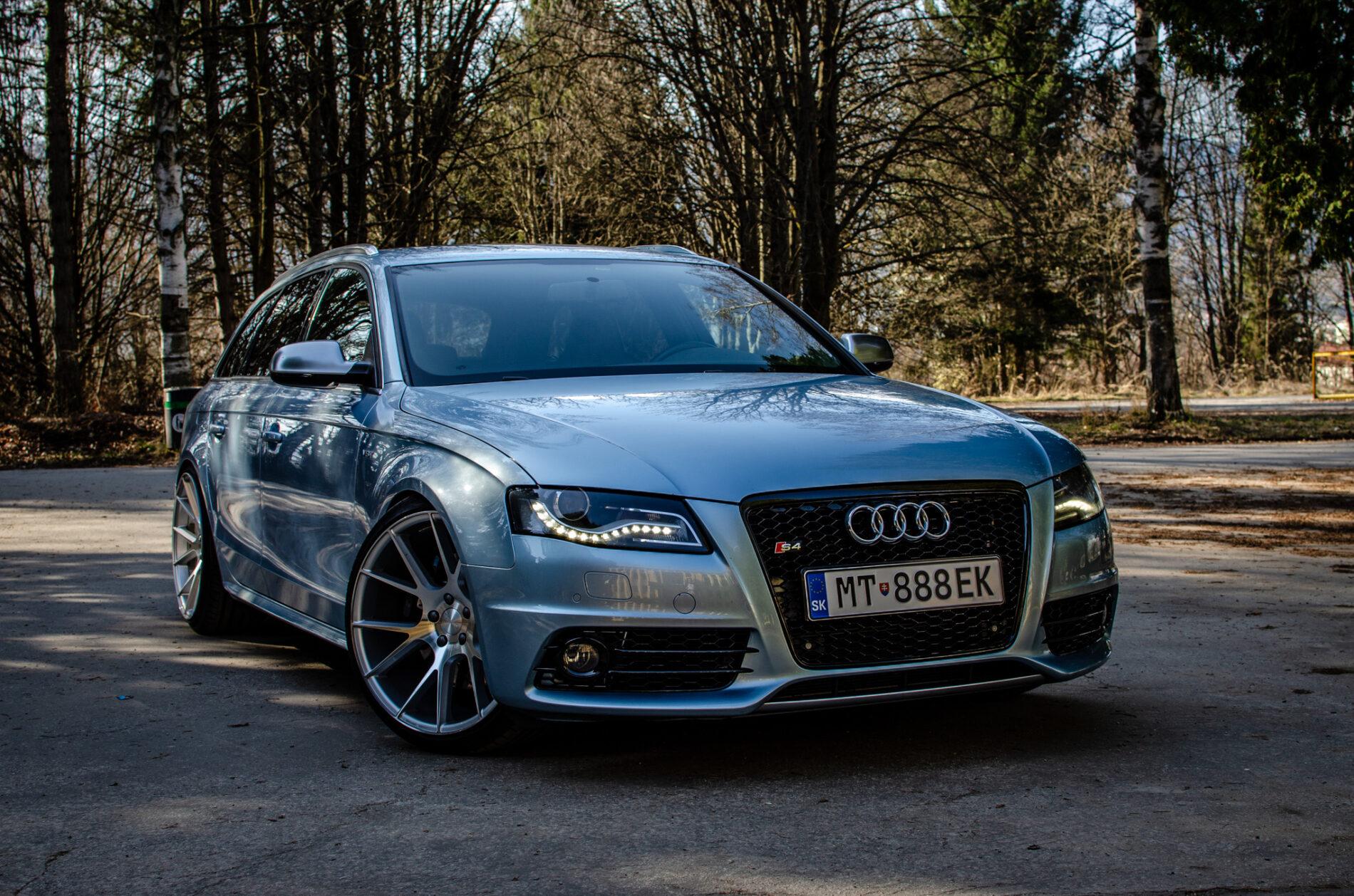 2011 AUDI S4, modrá kombi, 141 540 km