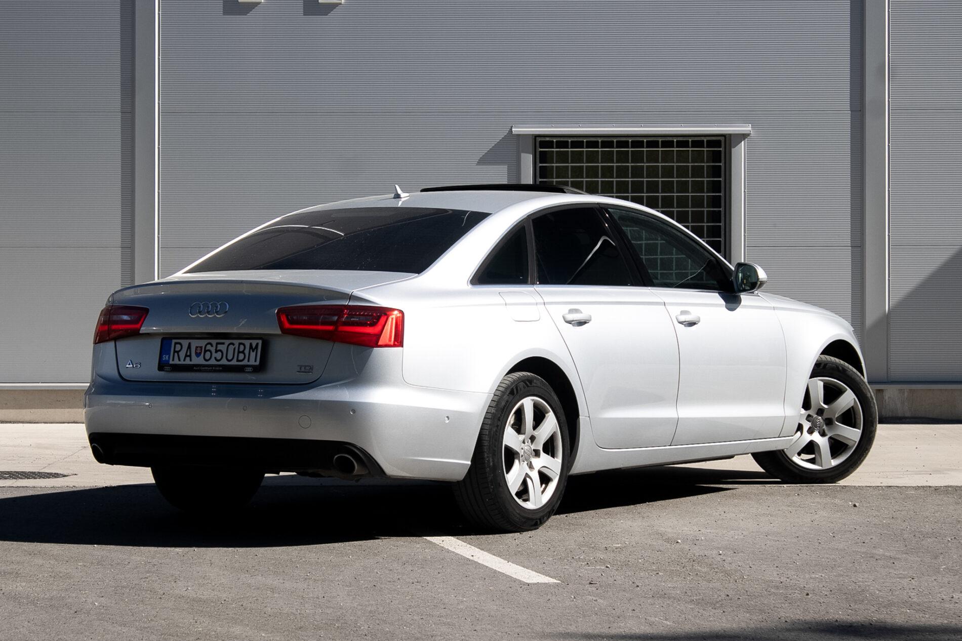 2012 AUDI A6, sivá sedan, 257 048 km