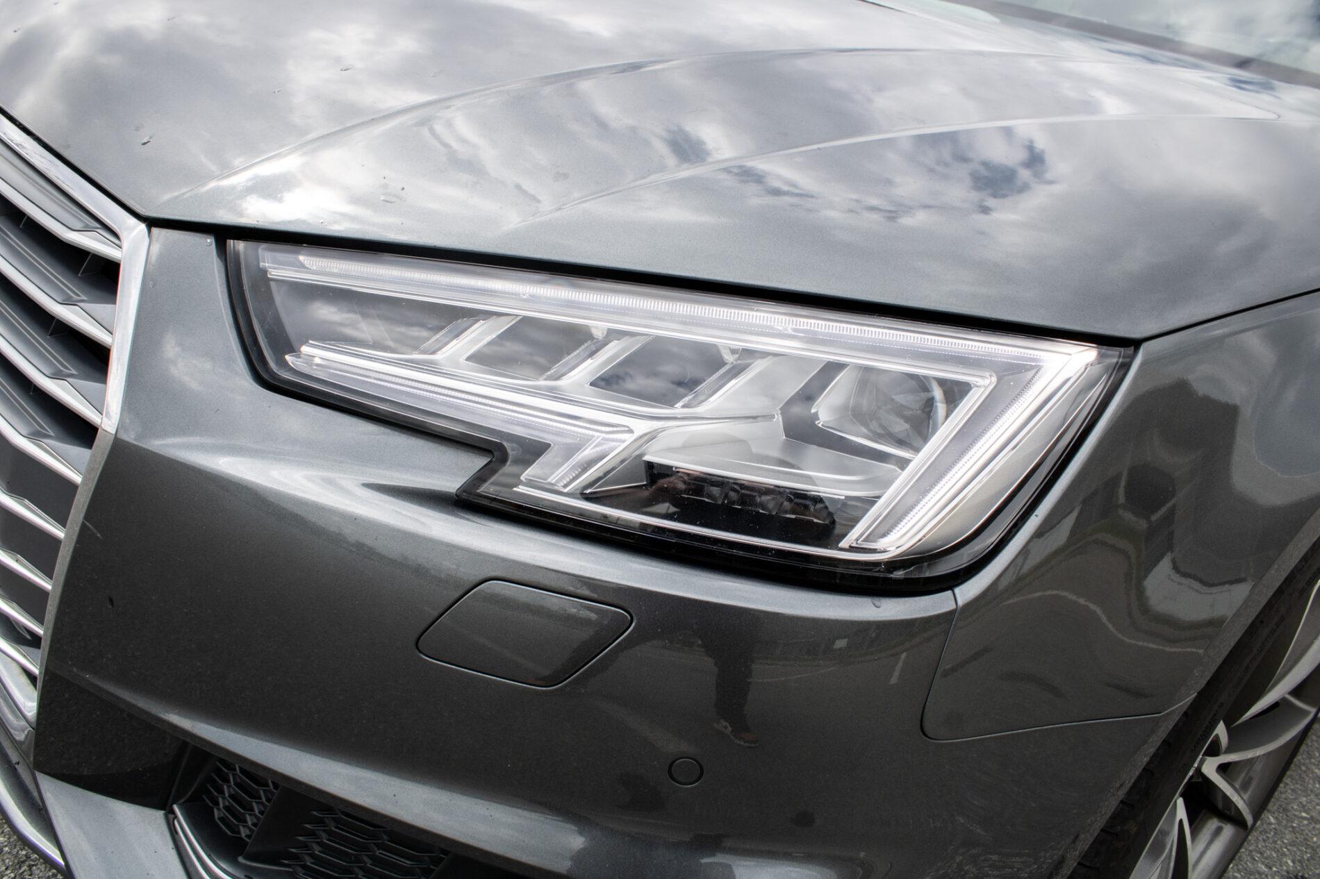 2018 AUDI A4, sivá kombi, 182 788 km