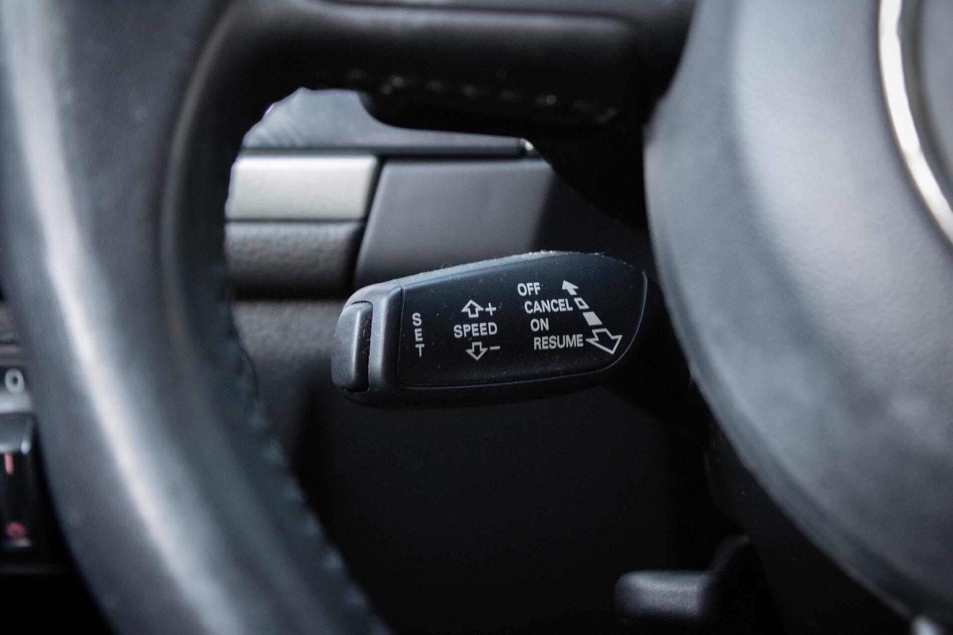 2011 AUDI A6, sivá kombi, 309 675 km