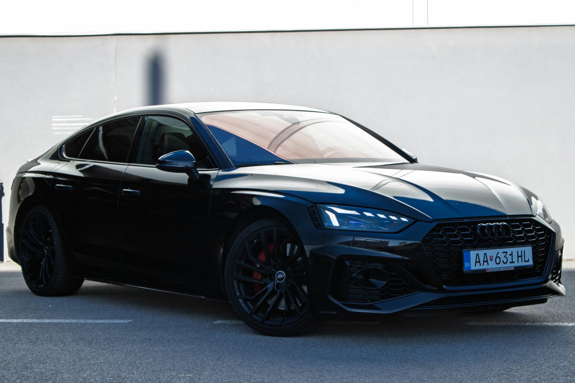 2022 AUDI RS5, čierna hatchback, 67 929 km