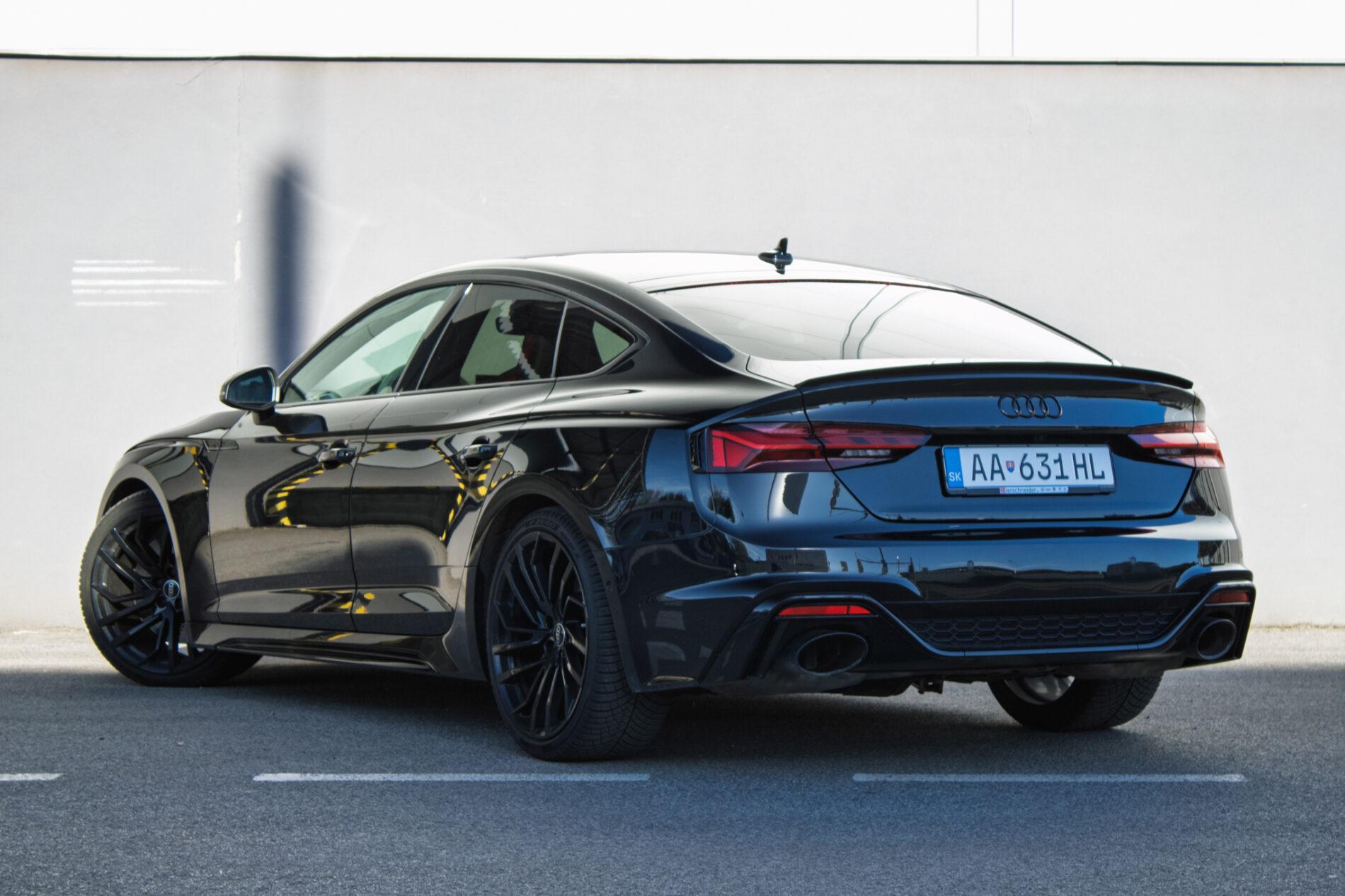 2022 AUDI RS5, čierna hatchback, 67 929 km