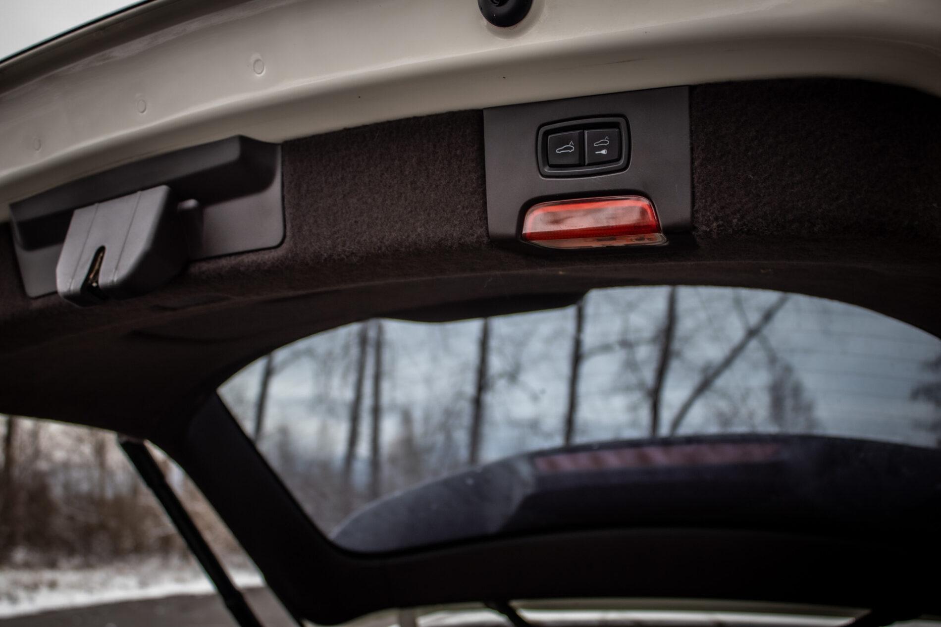 2011 Porsche Cayenne S