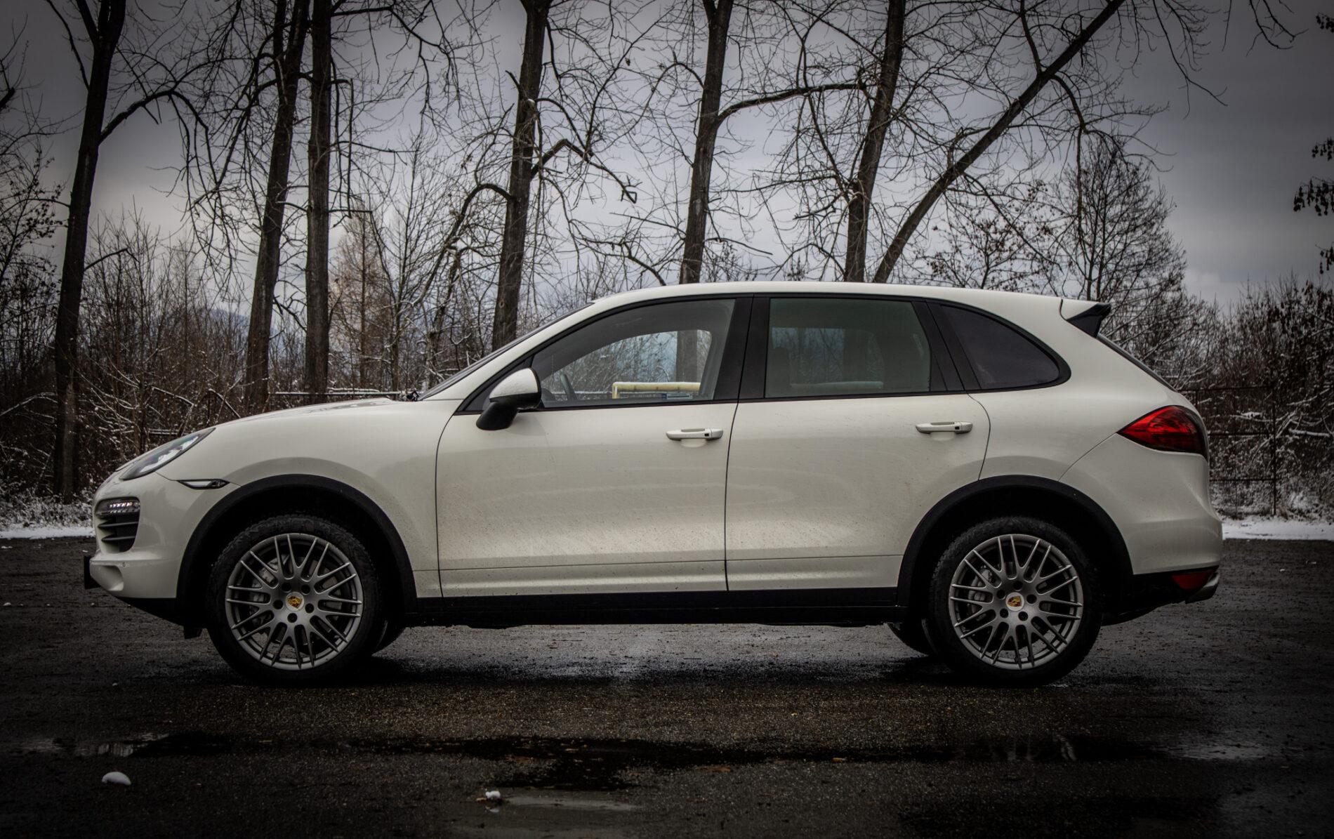 2011 Porsche Cayenne S, biela suv, 295 368 km