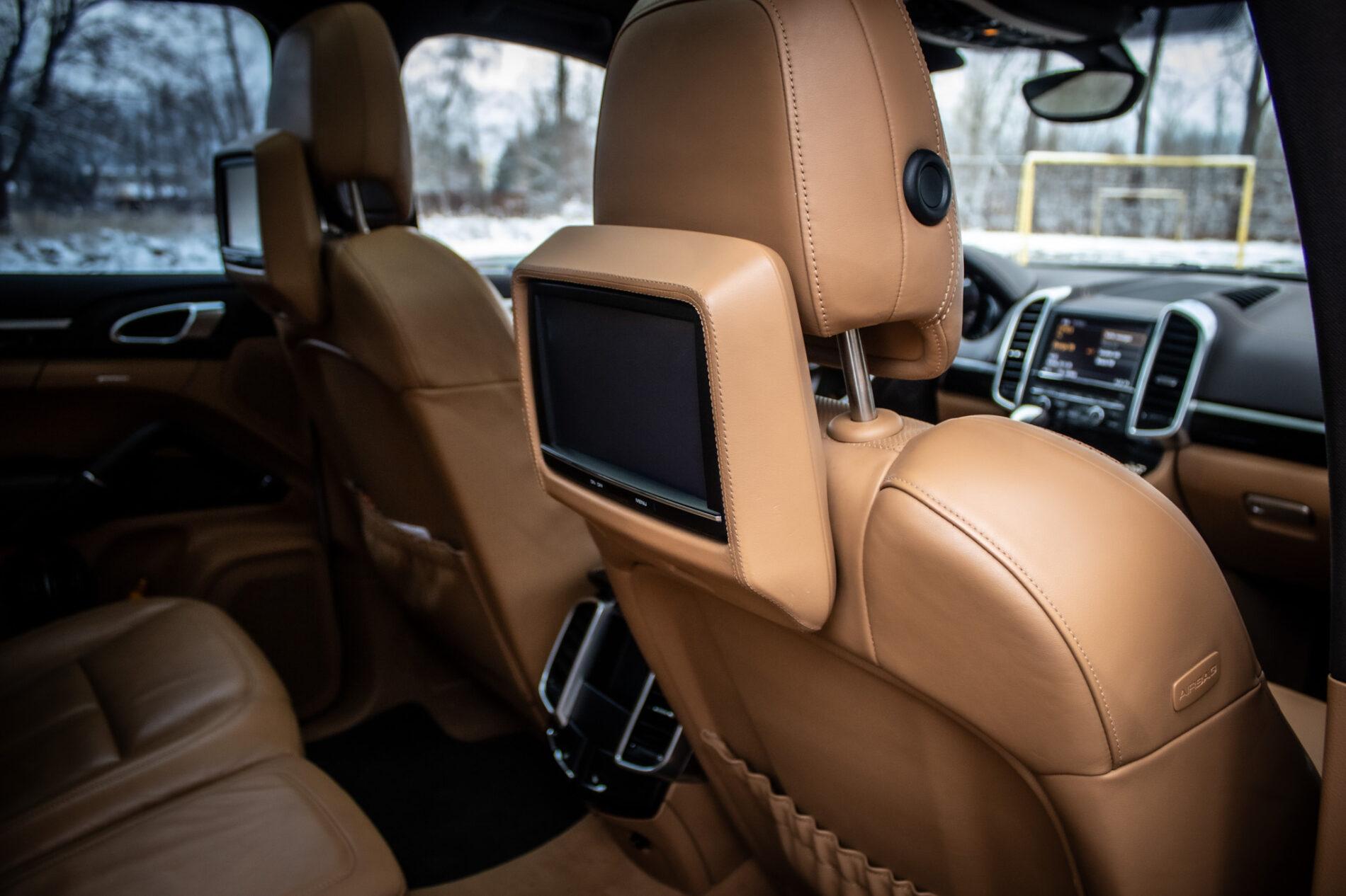 2011 Porsche Cayenne S, biela suv, 295 368 km