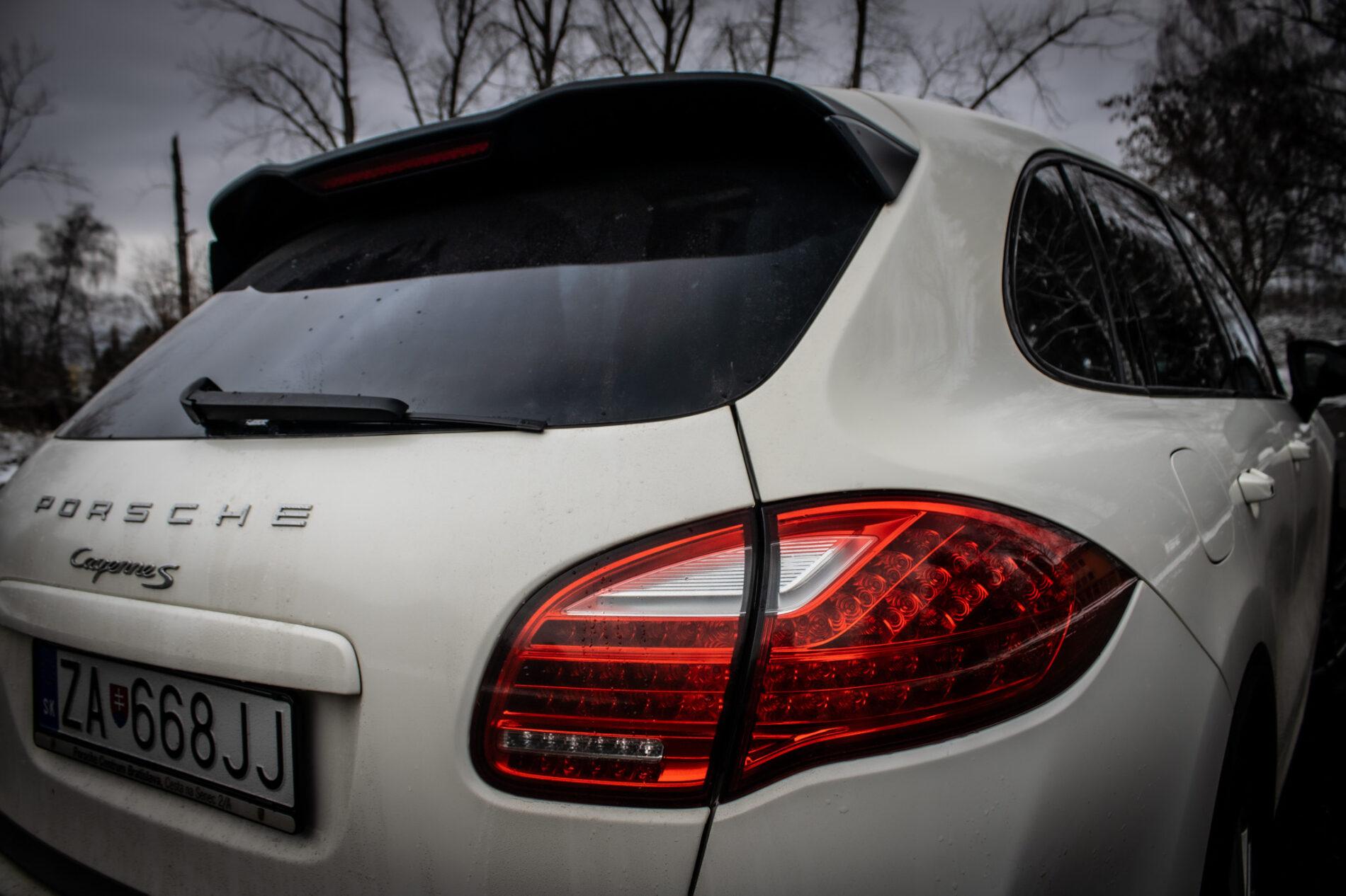 2011 Porsche Cayenne S, biela suv, 295 368 km