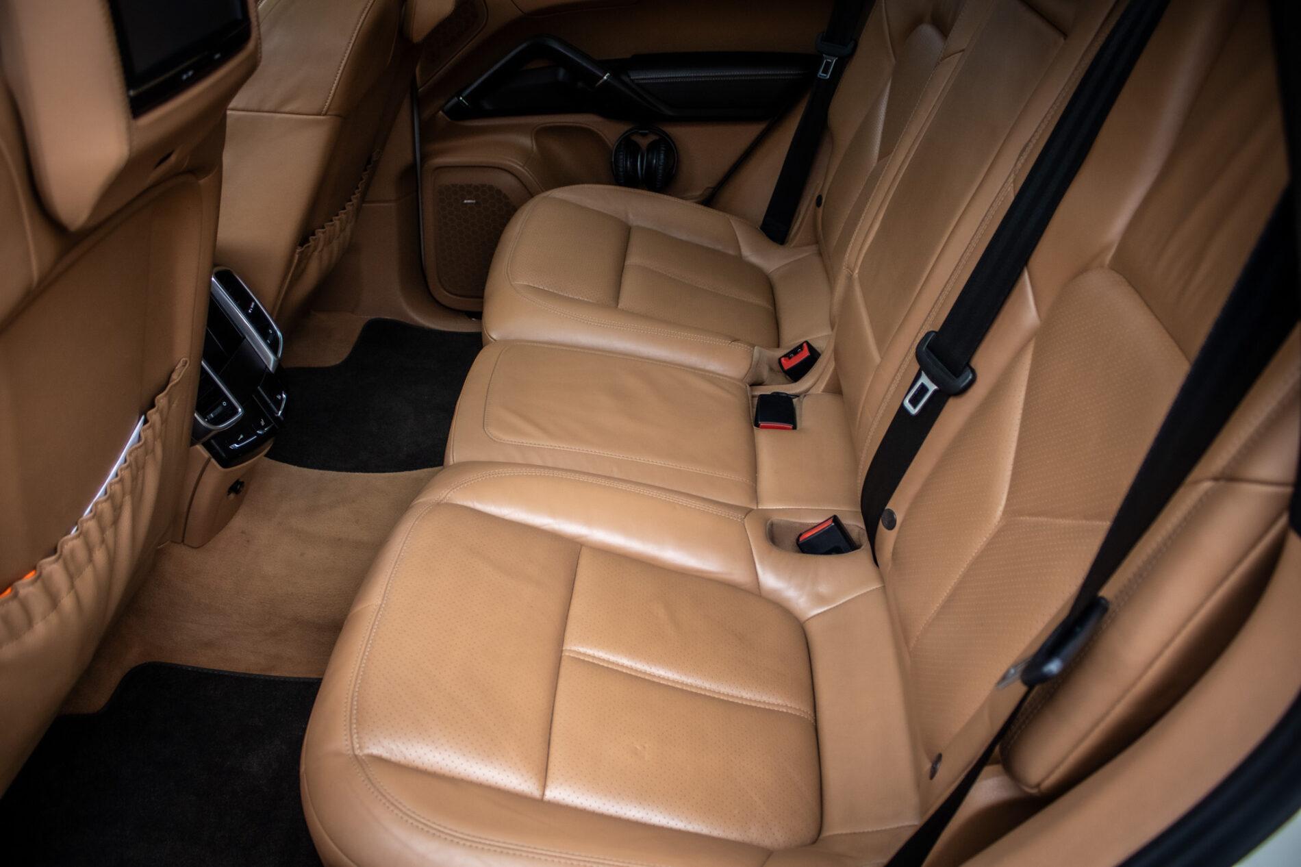 2011 Porsche Cayenne S, biela suv, 295 368 km
