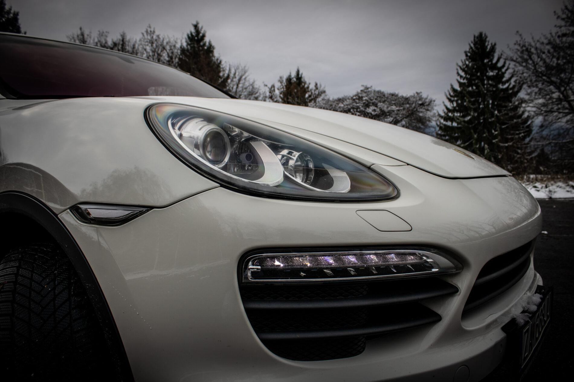 2011 Porsche Cayenne S, biela suv, 295 368 km