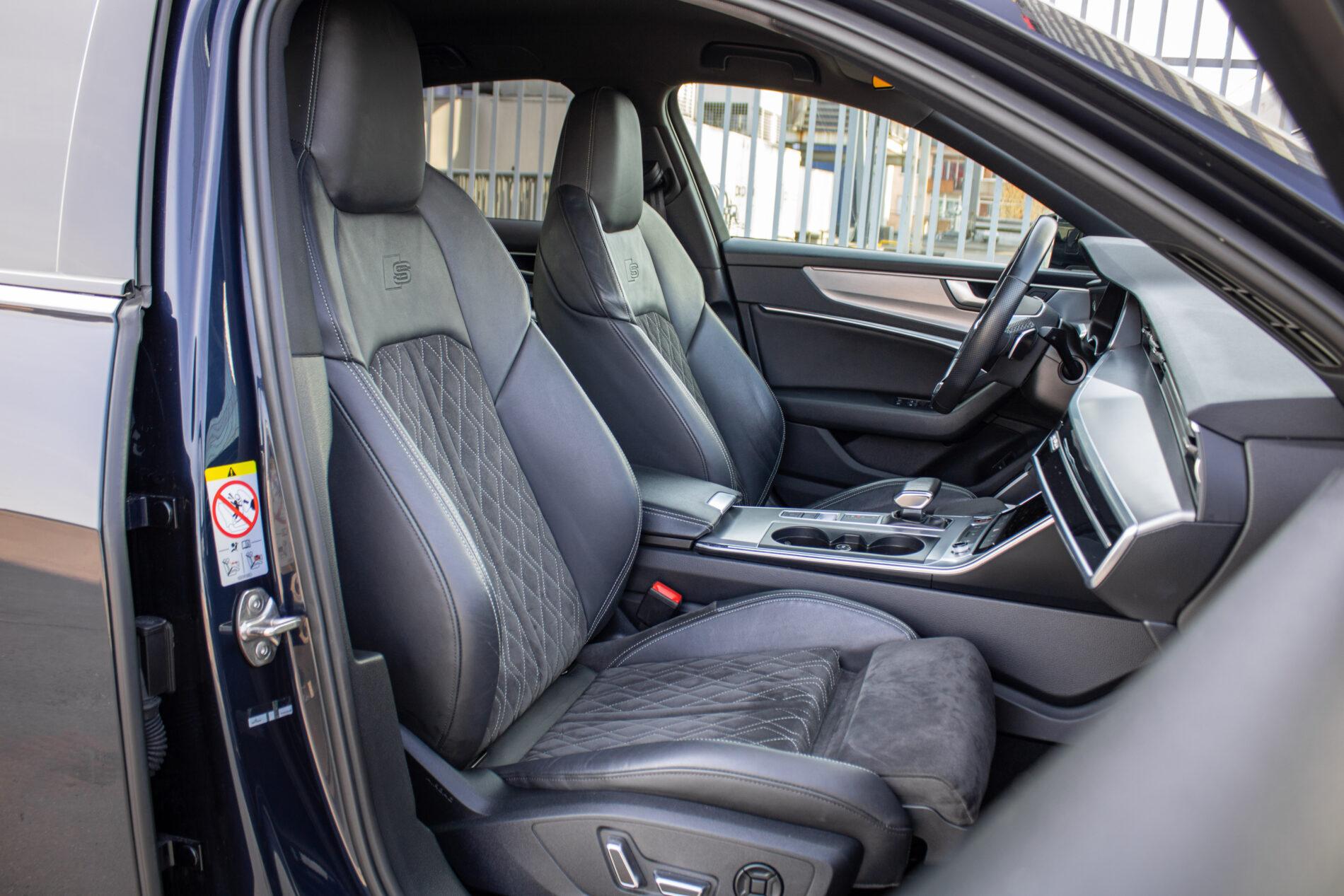 2021 AUDI S6, modrá sedan, 99 467 km