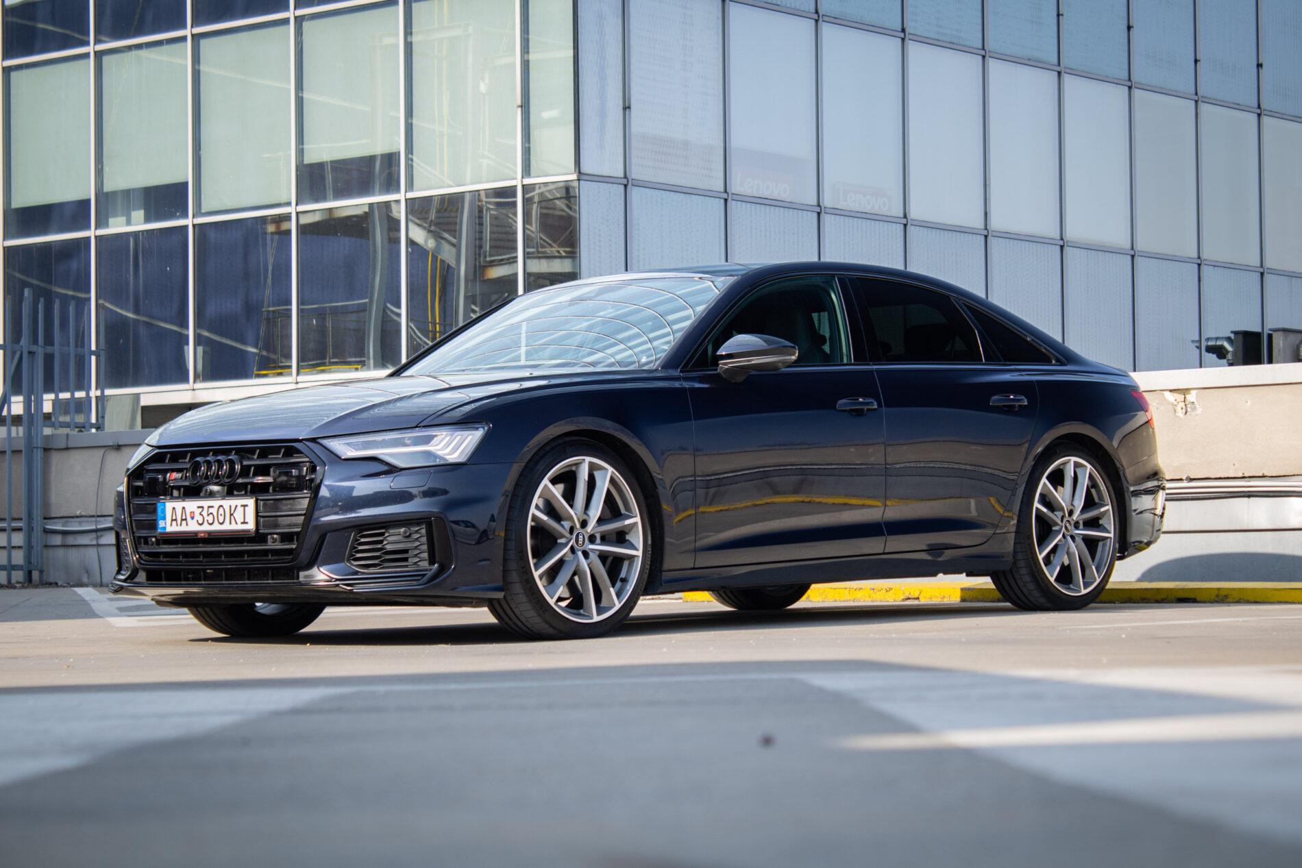 2021 AUDI S6, modrá sedan, 99 467 km