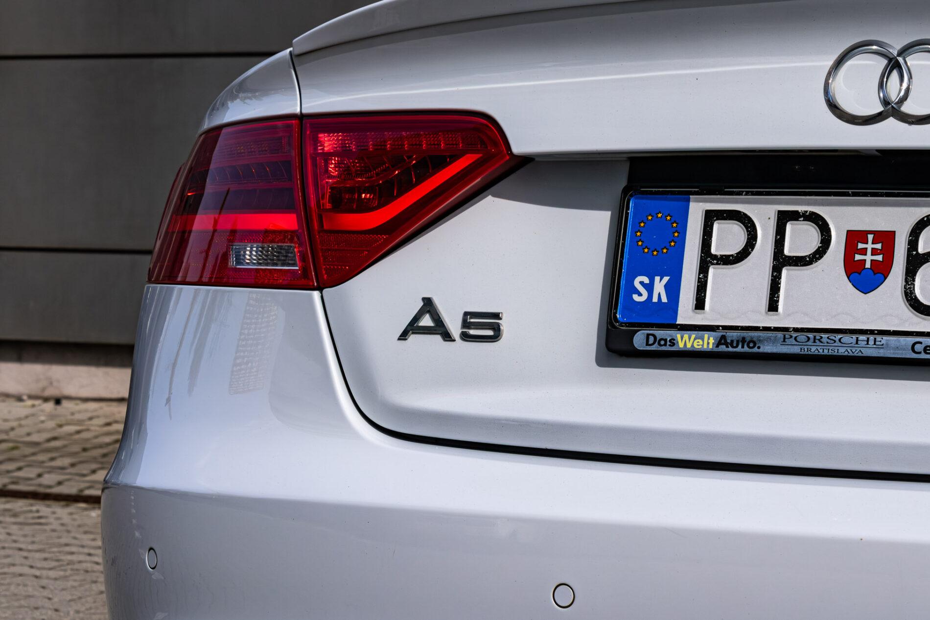 2015 AUDI A5, sivá, 178 367 km