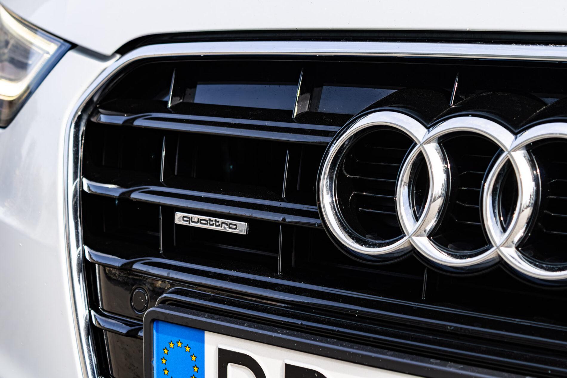 2015 AUDI A5, sivá, 178 367 km