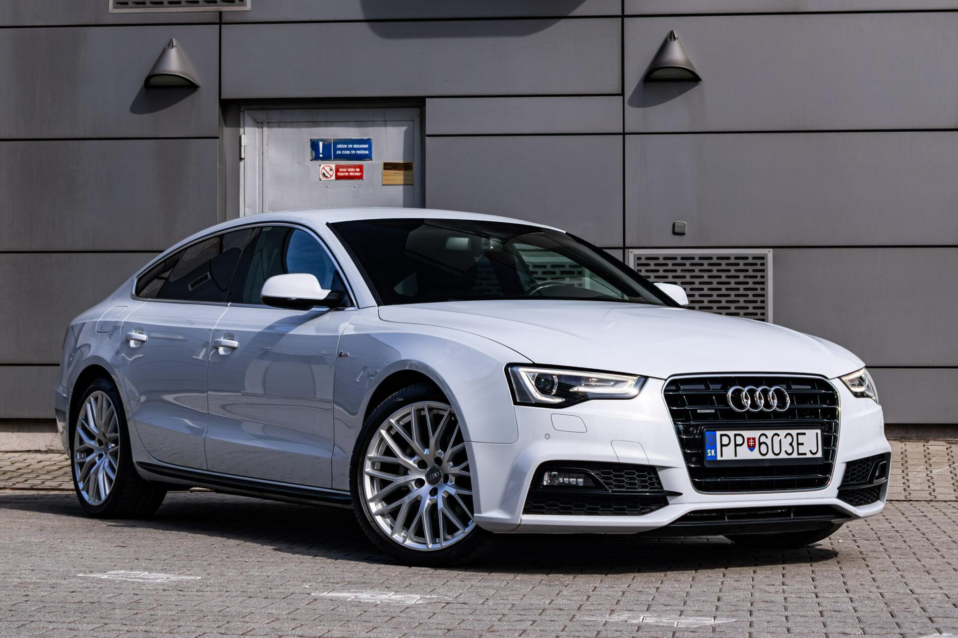 2015 AUDI A5, sivá, 178 367 km