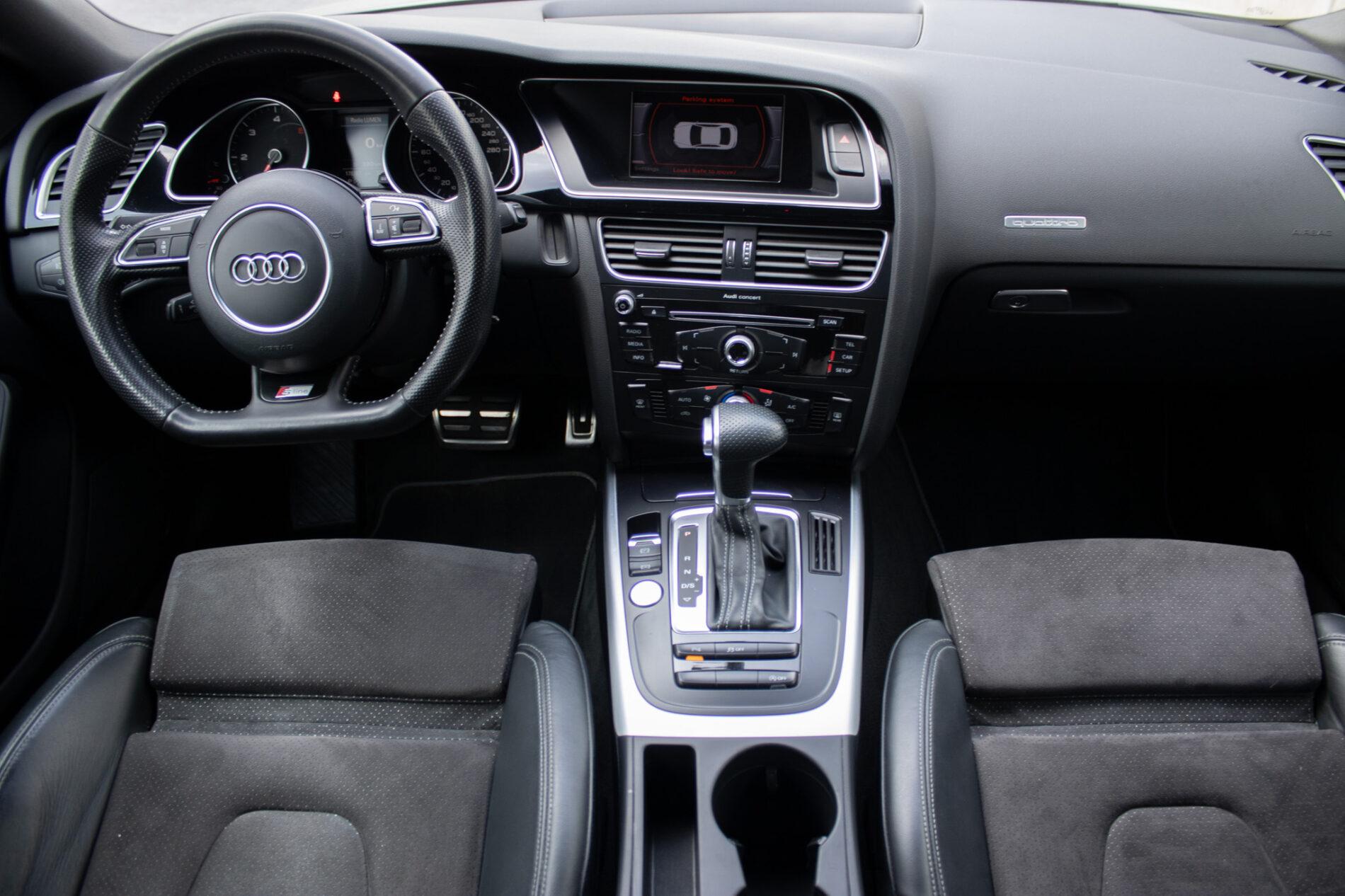 2015 AUDI A5, sivá, 178 367 km