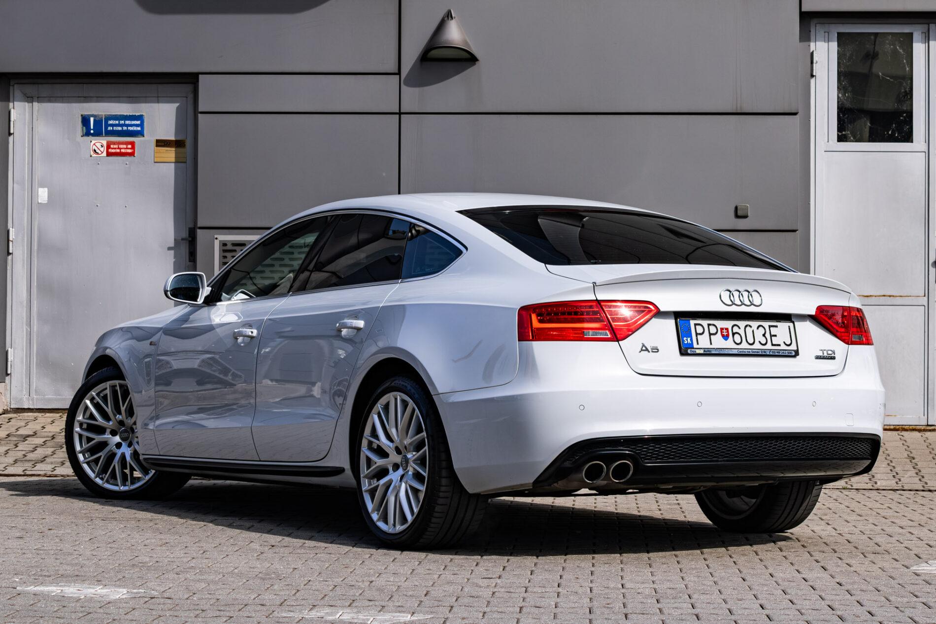2015 AUDI A5, sivá, 178 367 km