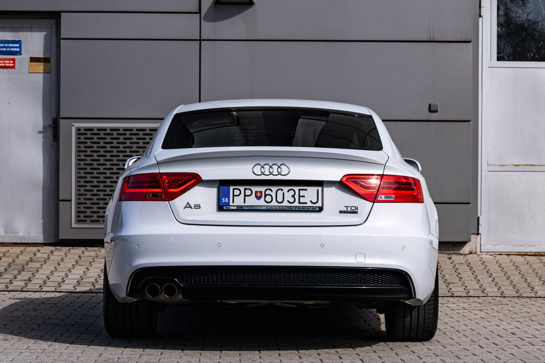 2015 AUDI A5, sivá, 178 367 km
