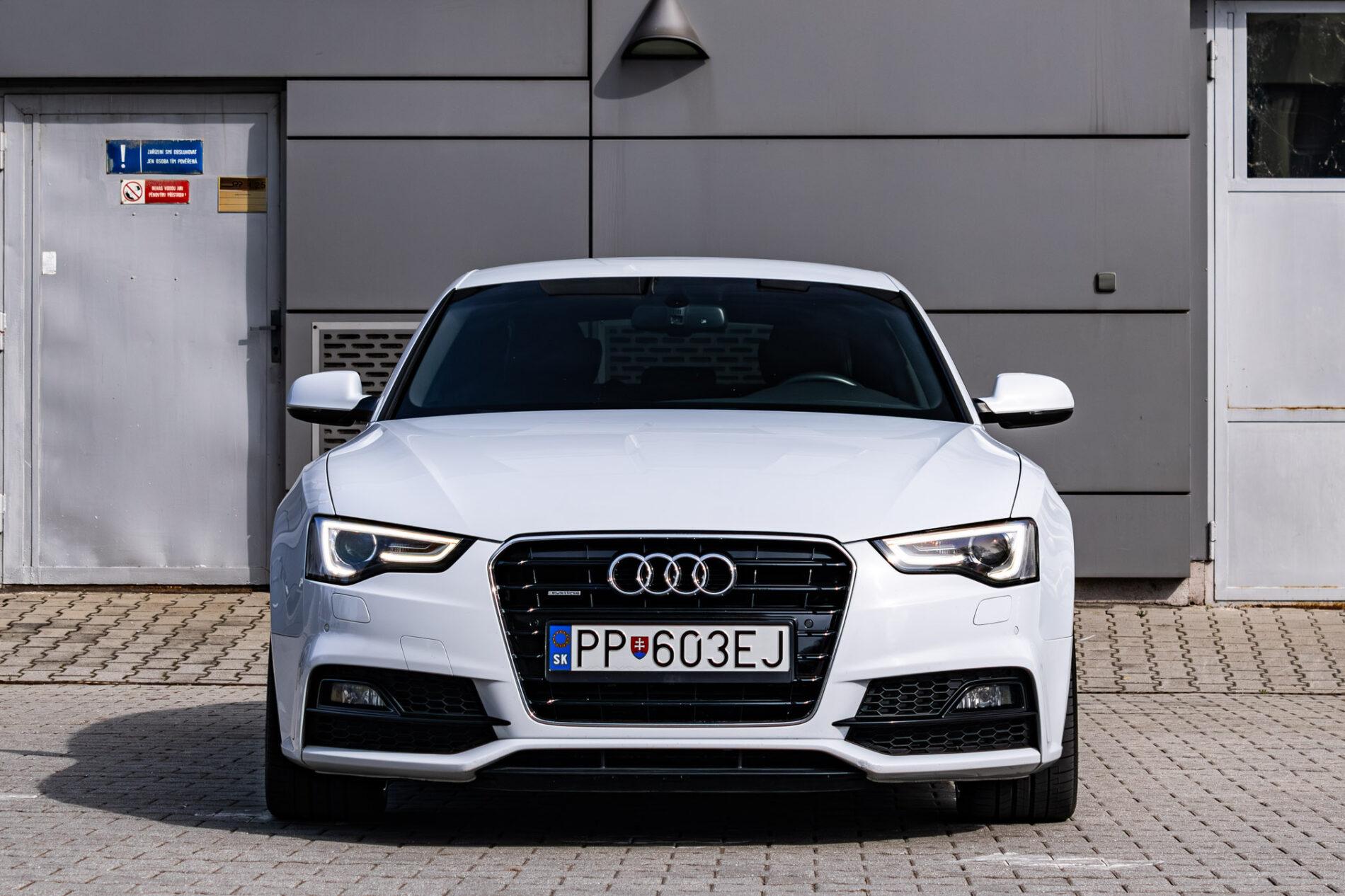 2015 AUDI A5, sivá, 178 367 km