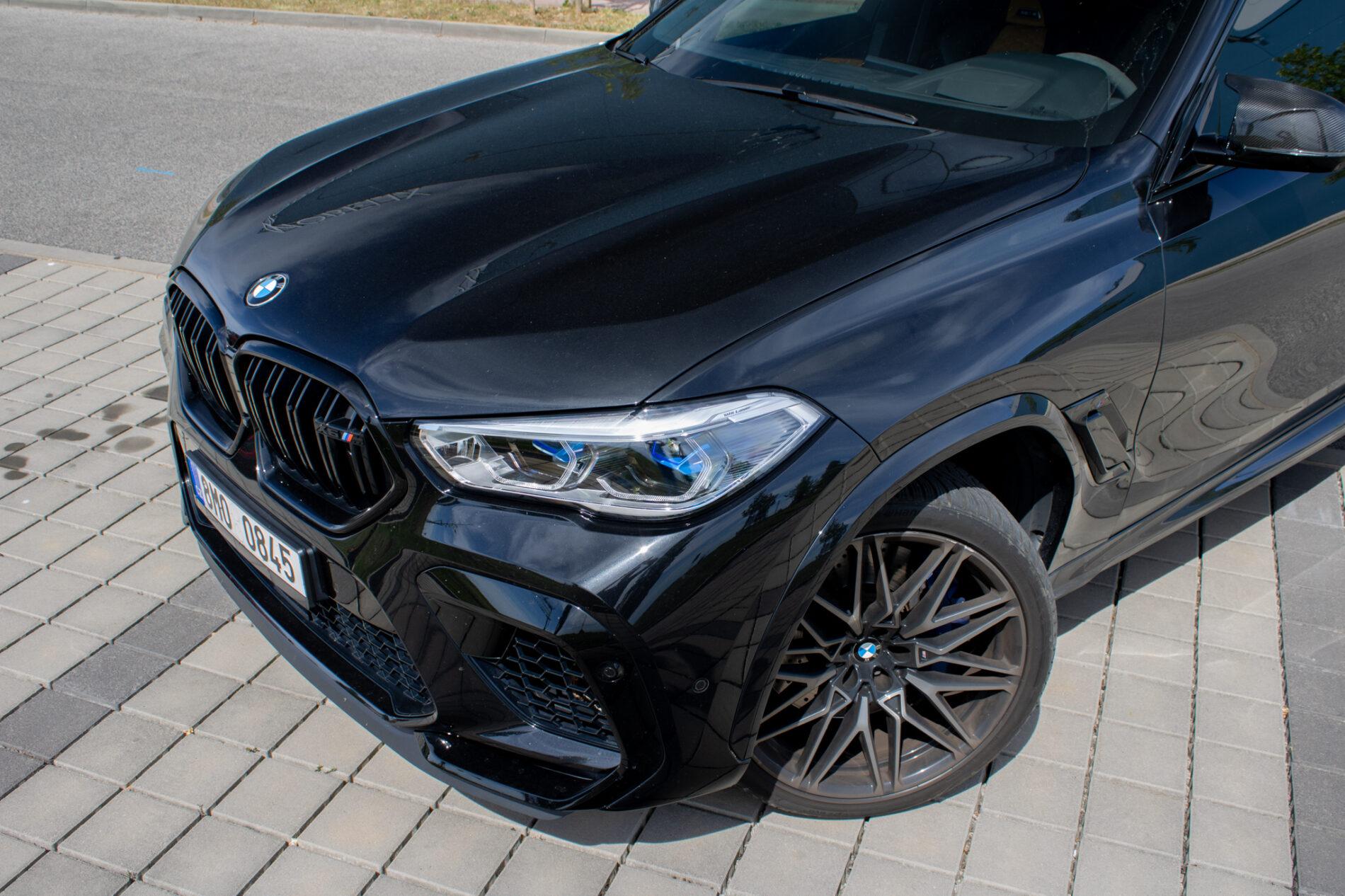 2020 BMW X6 M, čierna suv, 108 787 km