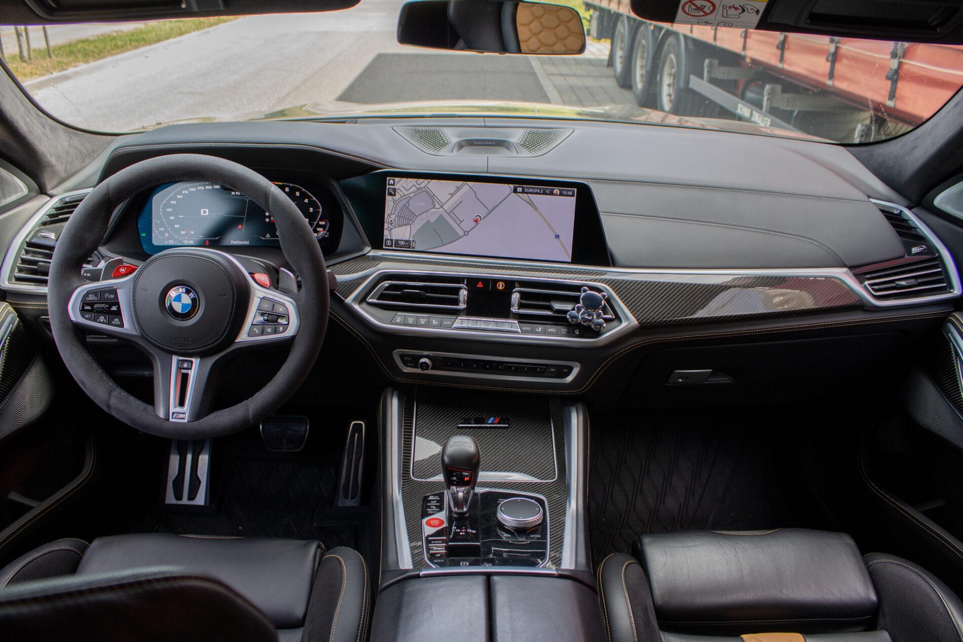 2020 BMW X6 M, čierna suv, 108 787 km