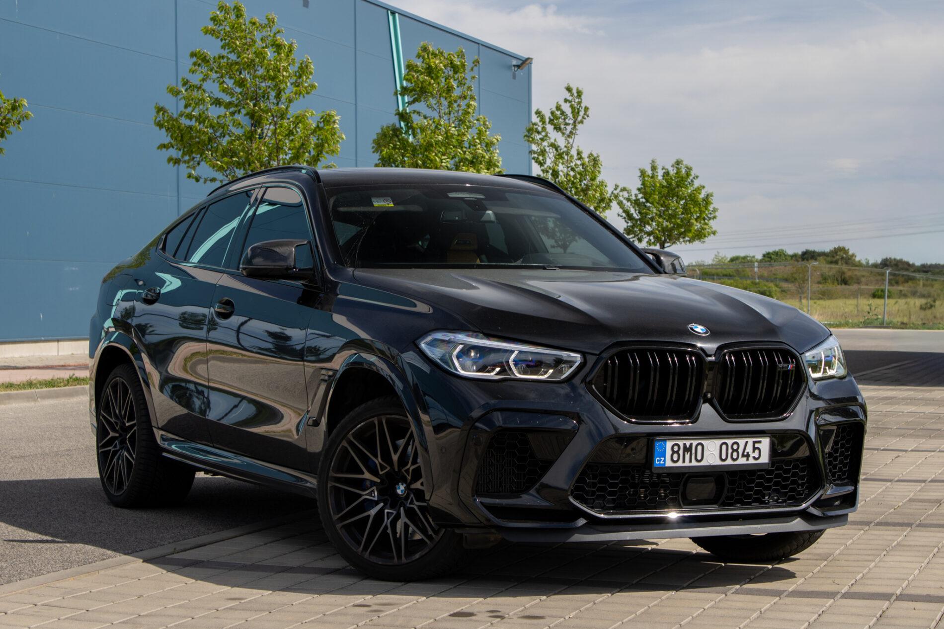 2020 BMW X6 M, čierna suv, 108 787 km