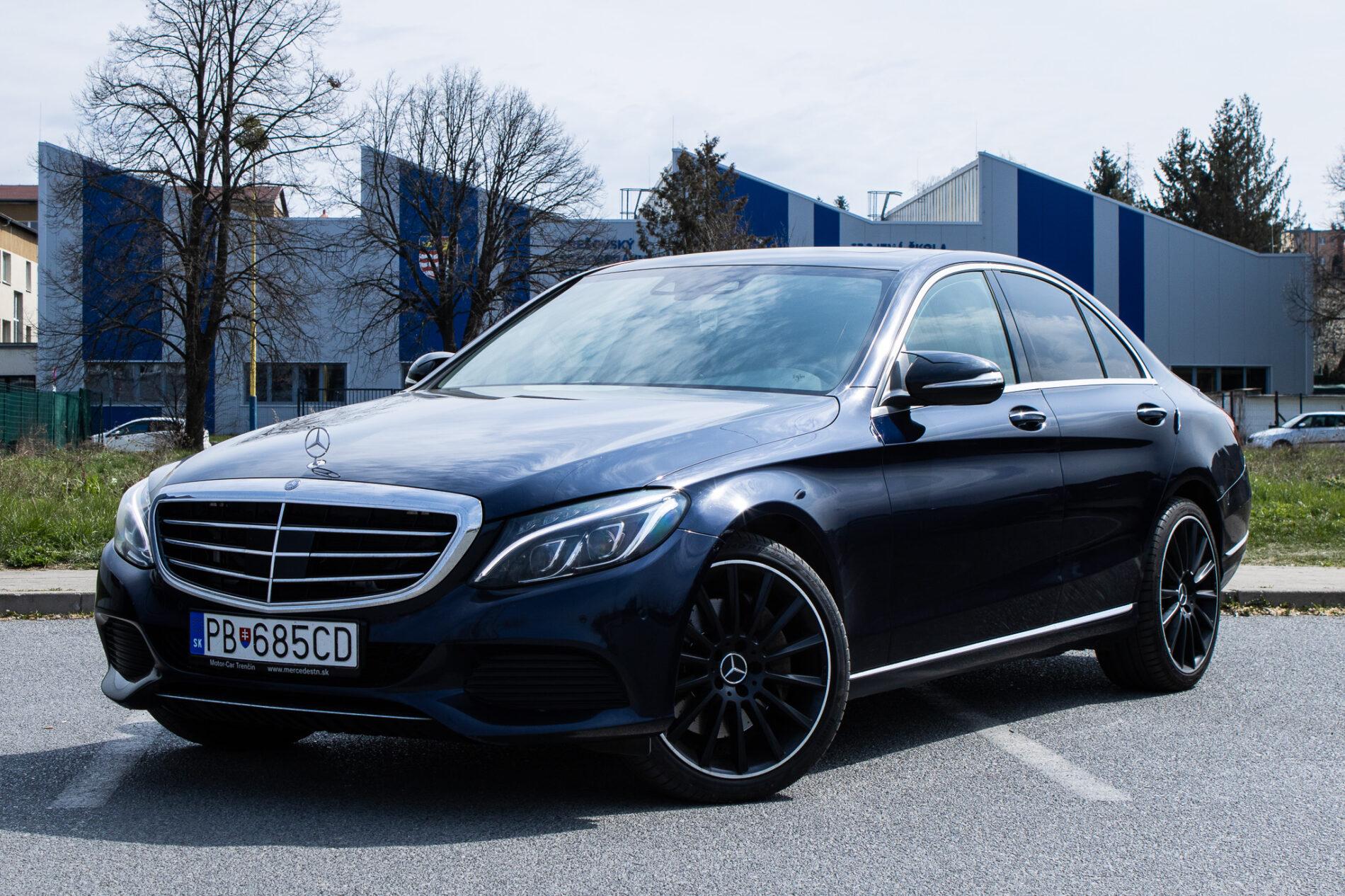 2015 Mercedes-Benz C 400