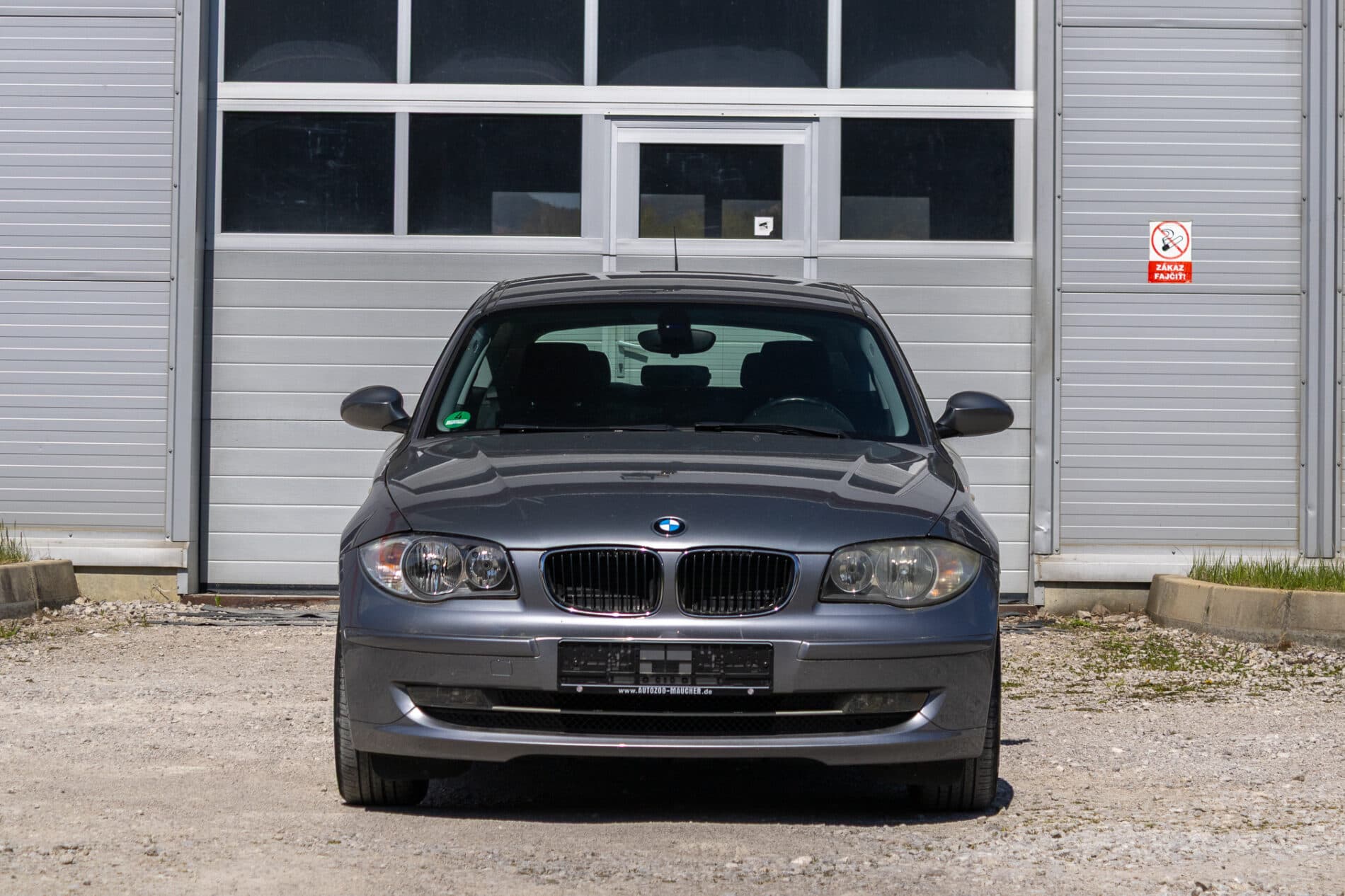 2009 BMW 120i, sivá kupé, 148 765 km