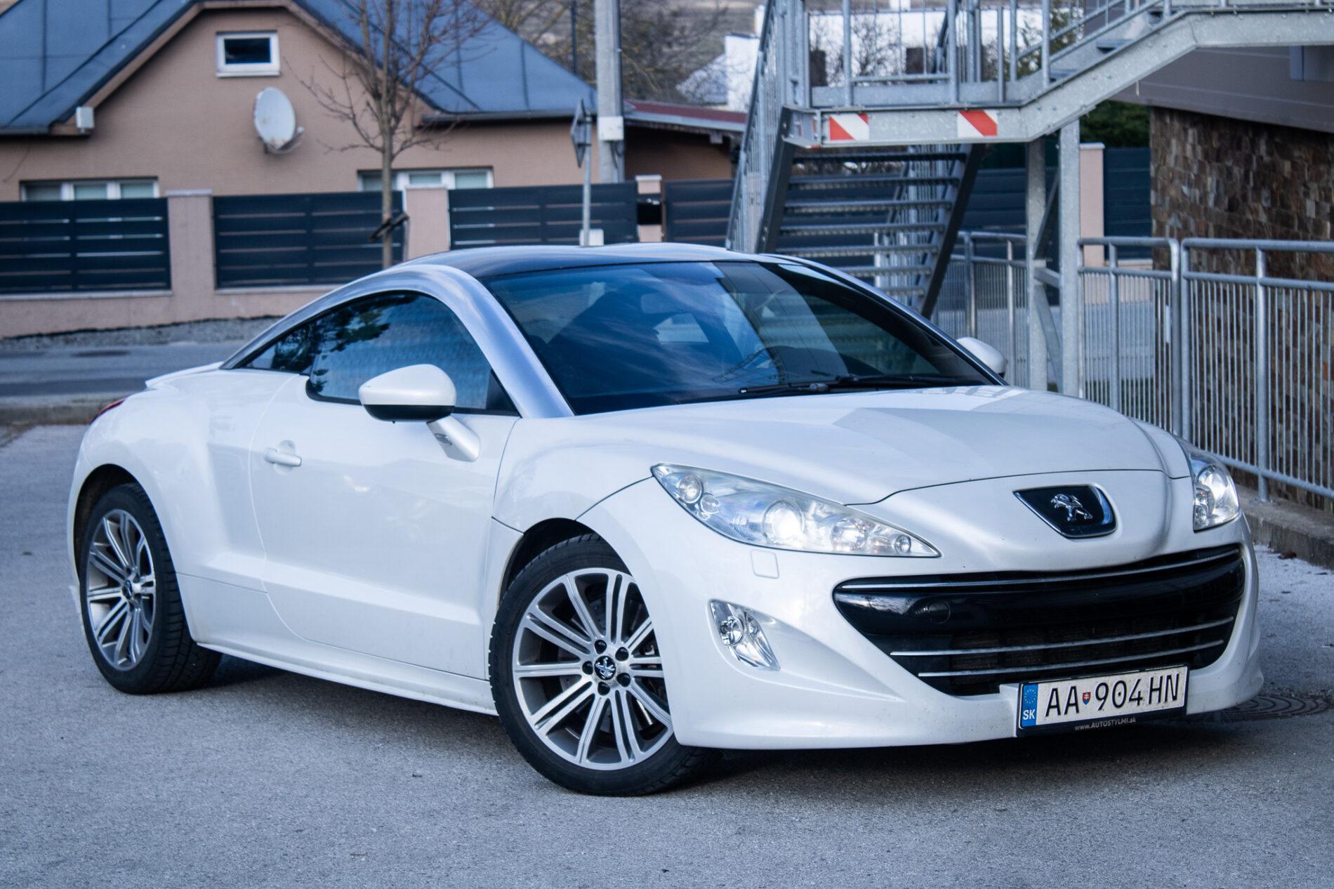 2012 Peugeot RCZ, biela kupé, 171 601 km