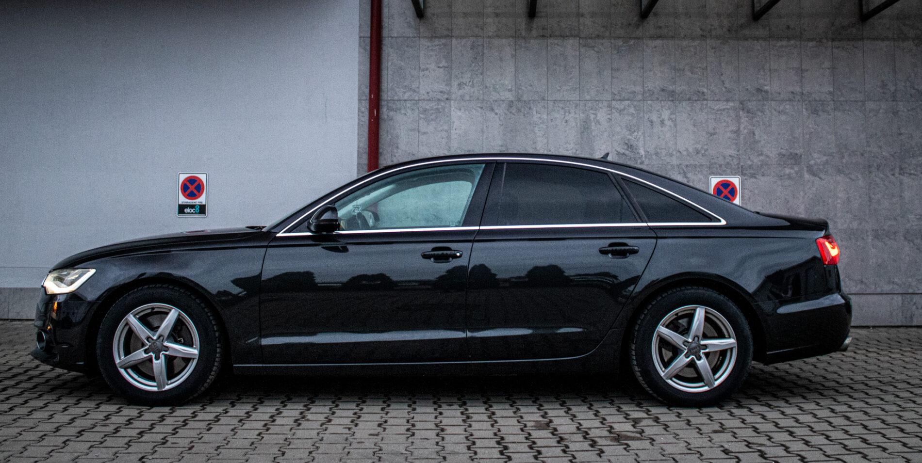 2012 AUDI A6, sivá sedan, 252 593 km