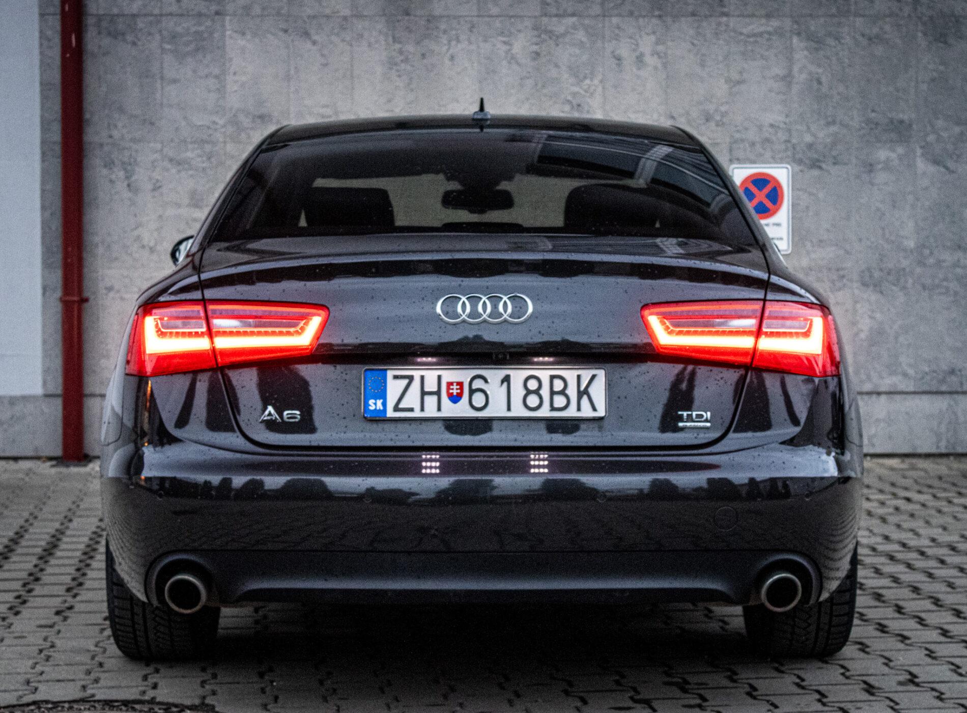 2012 AUDI A6, sivá sedan, 252 593 km