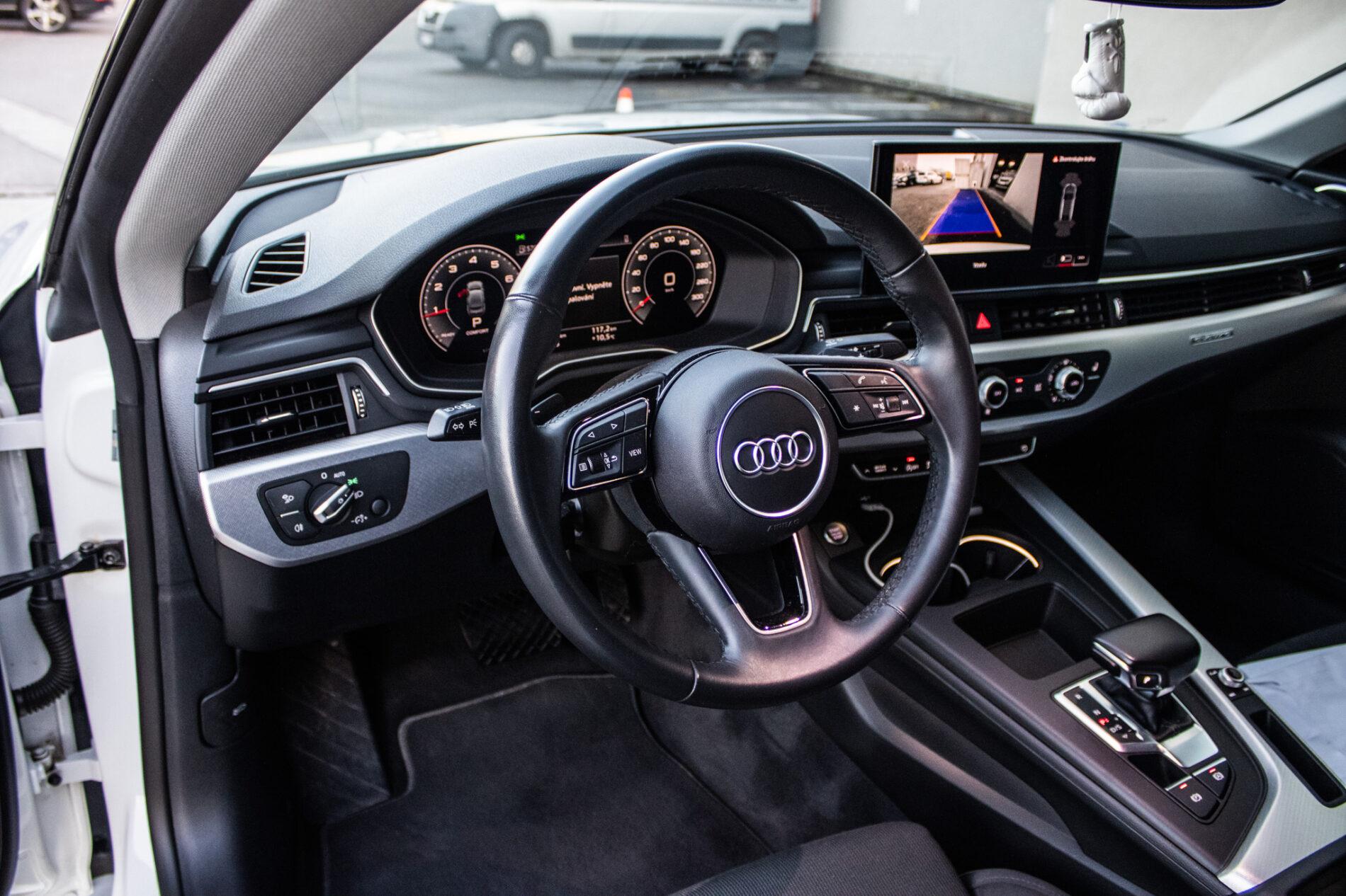 2022 AUDI A5, biela kupé, 61 249 km