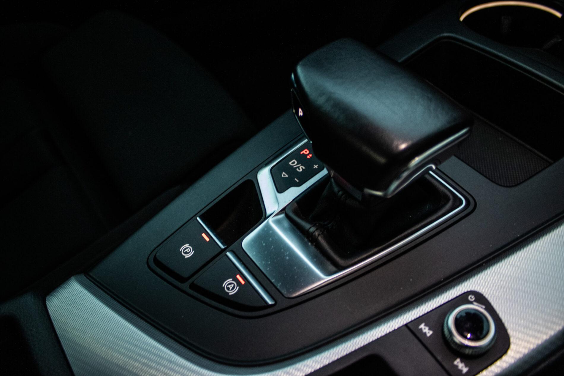 2022 AUDI A5, biela kupé, 61 249 km