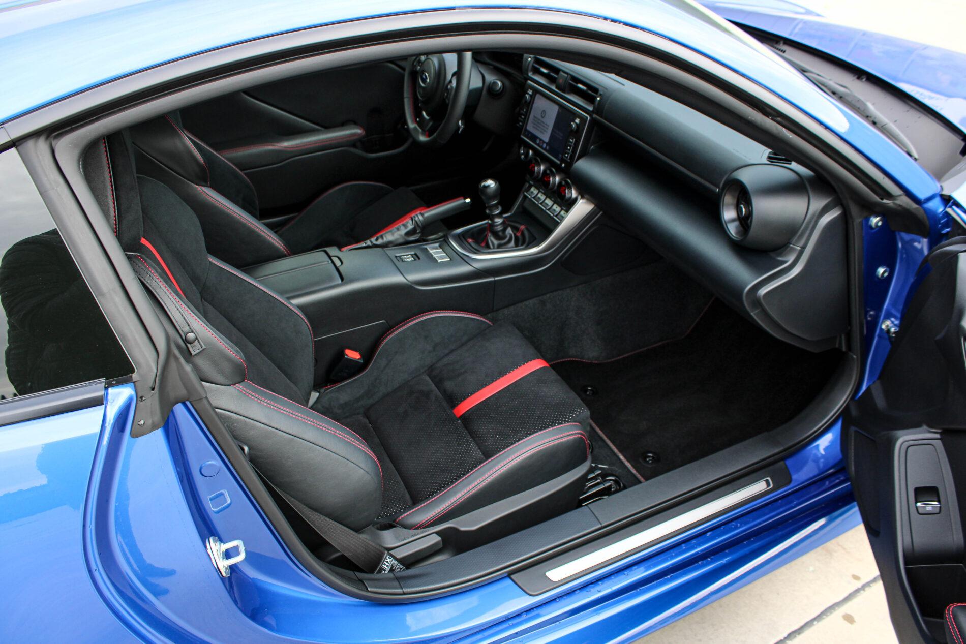 2024 Subaru BRZ, modrá kupé, 3 488 km