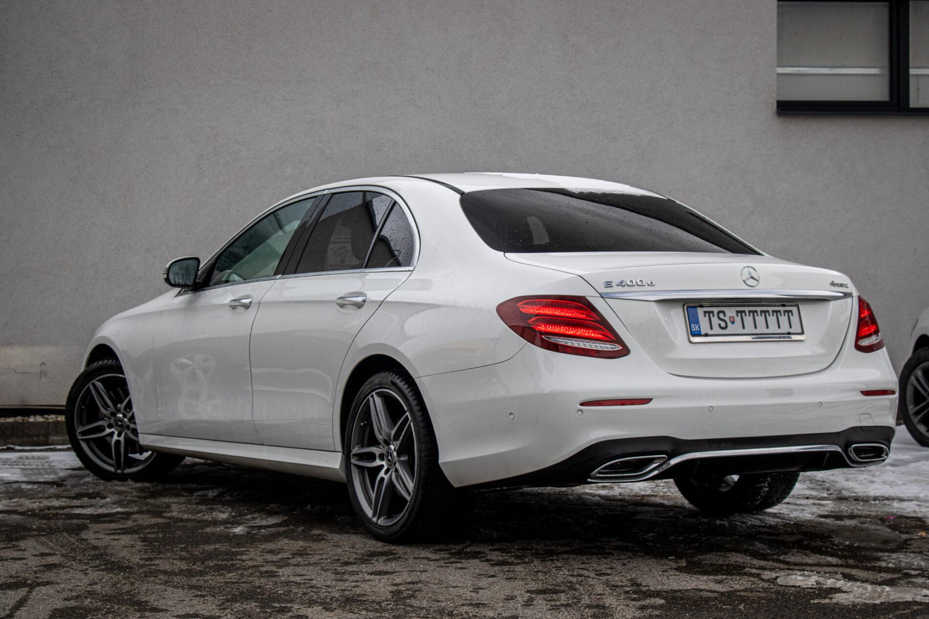 2018 Mercedes-Benz E 400d, biela sedan, 142 796 km