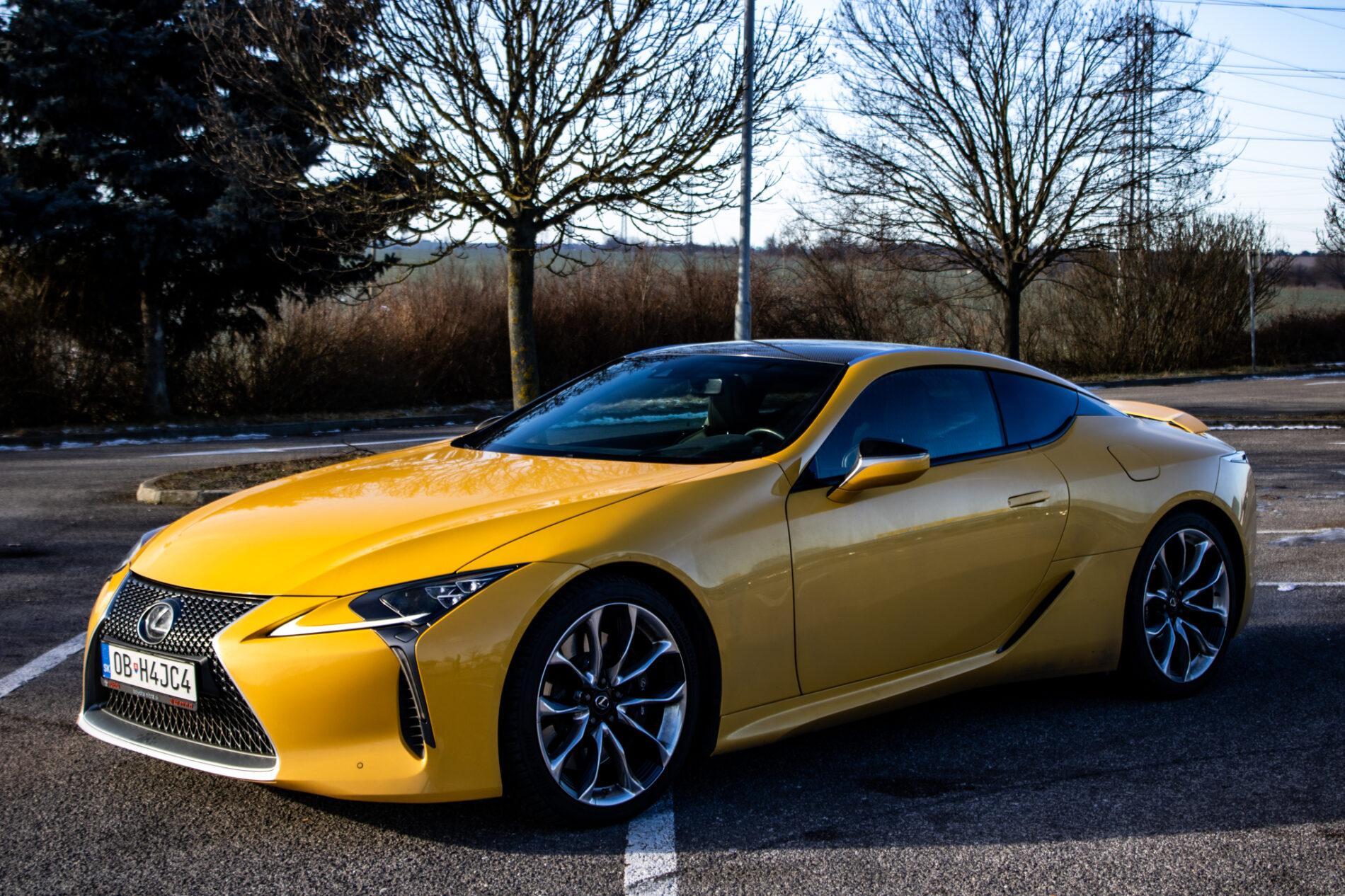 2023 Lexus LC 500, žltá kupé, 33 321 km