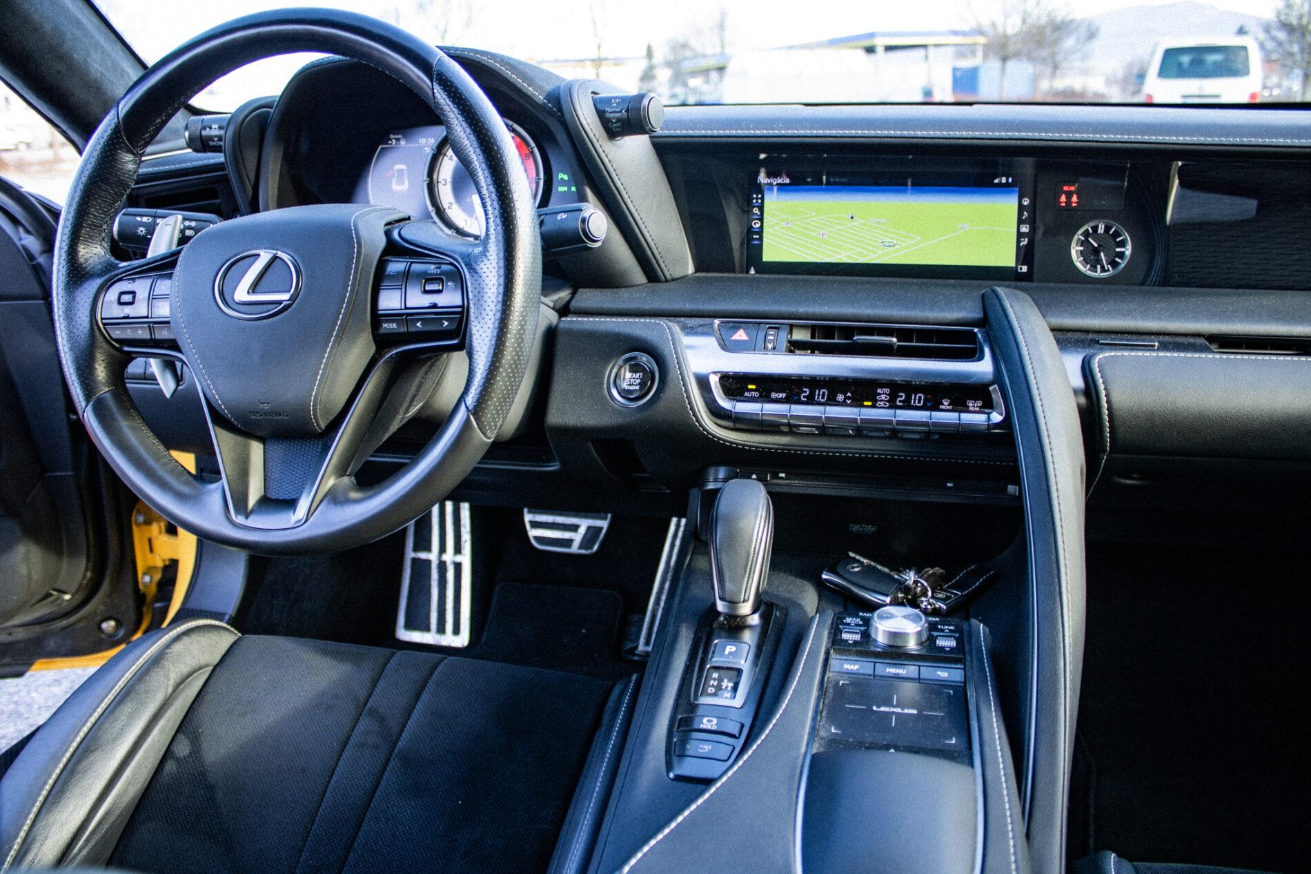 2023 Lexus LC 500, žltá kupé, 33 321 km