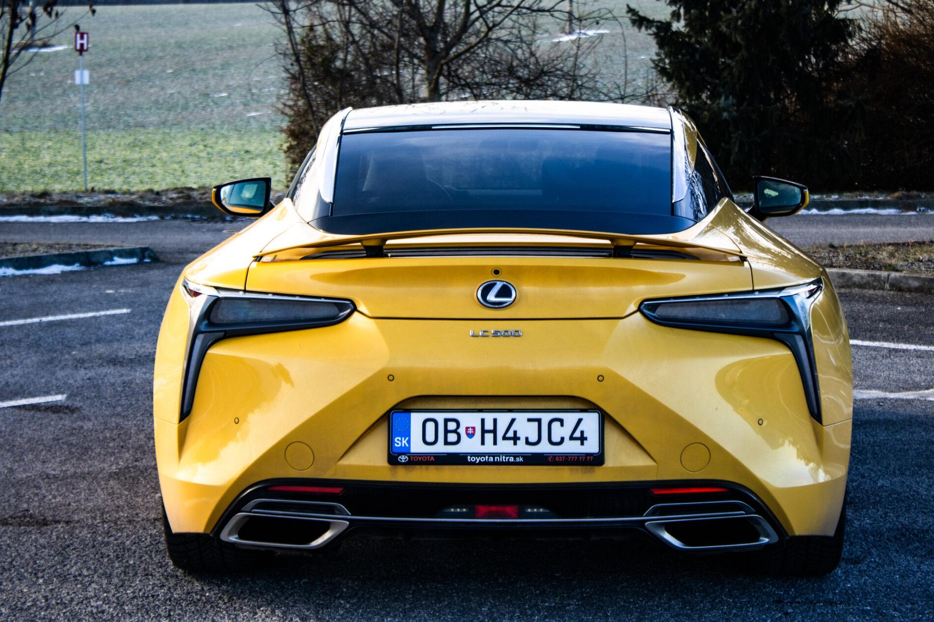 2023 Lexus LC 500, žltá kupé, 33 321 km