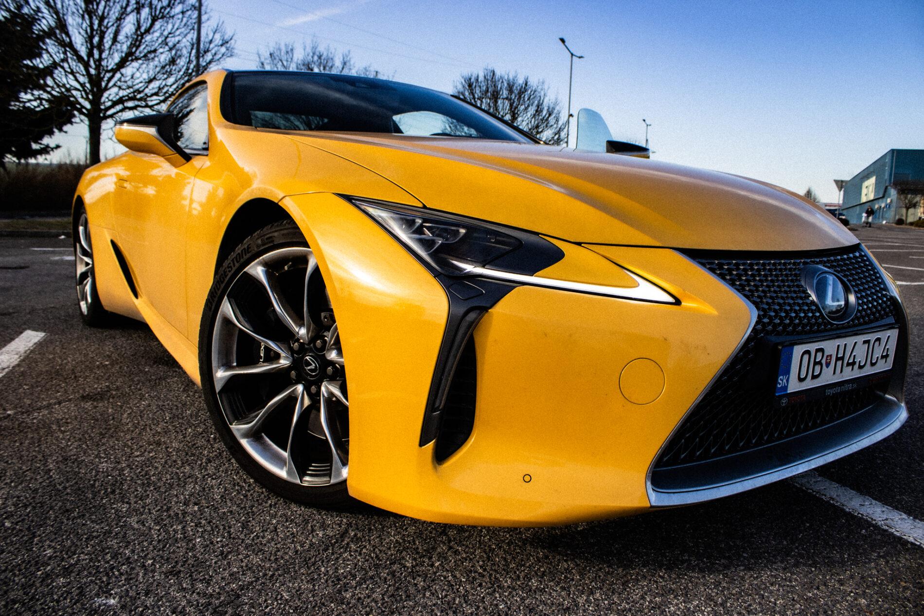 2023 Lexus LC 500, žltá kupé, 33 321 km