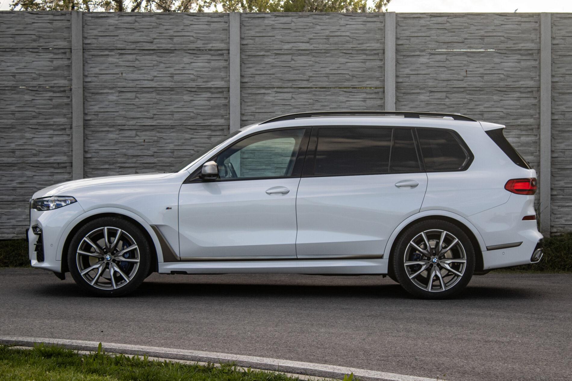 2020 BMW X7 M50d, biela suv, 129 000 km